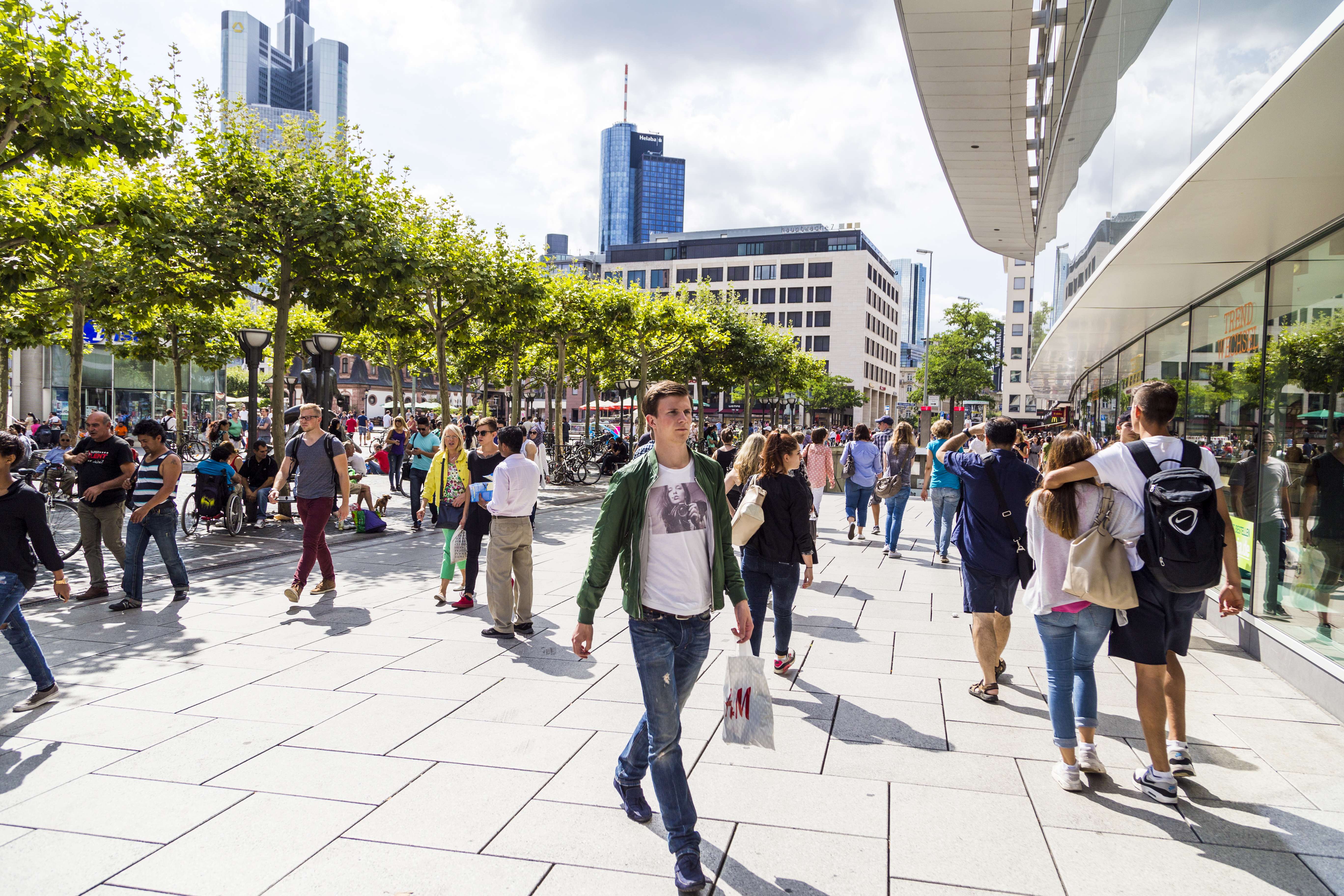 Stroll Along The Shopping Street Zeil in Frankfurt