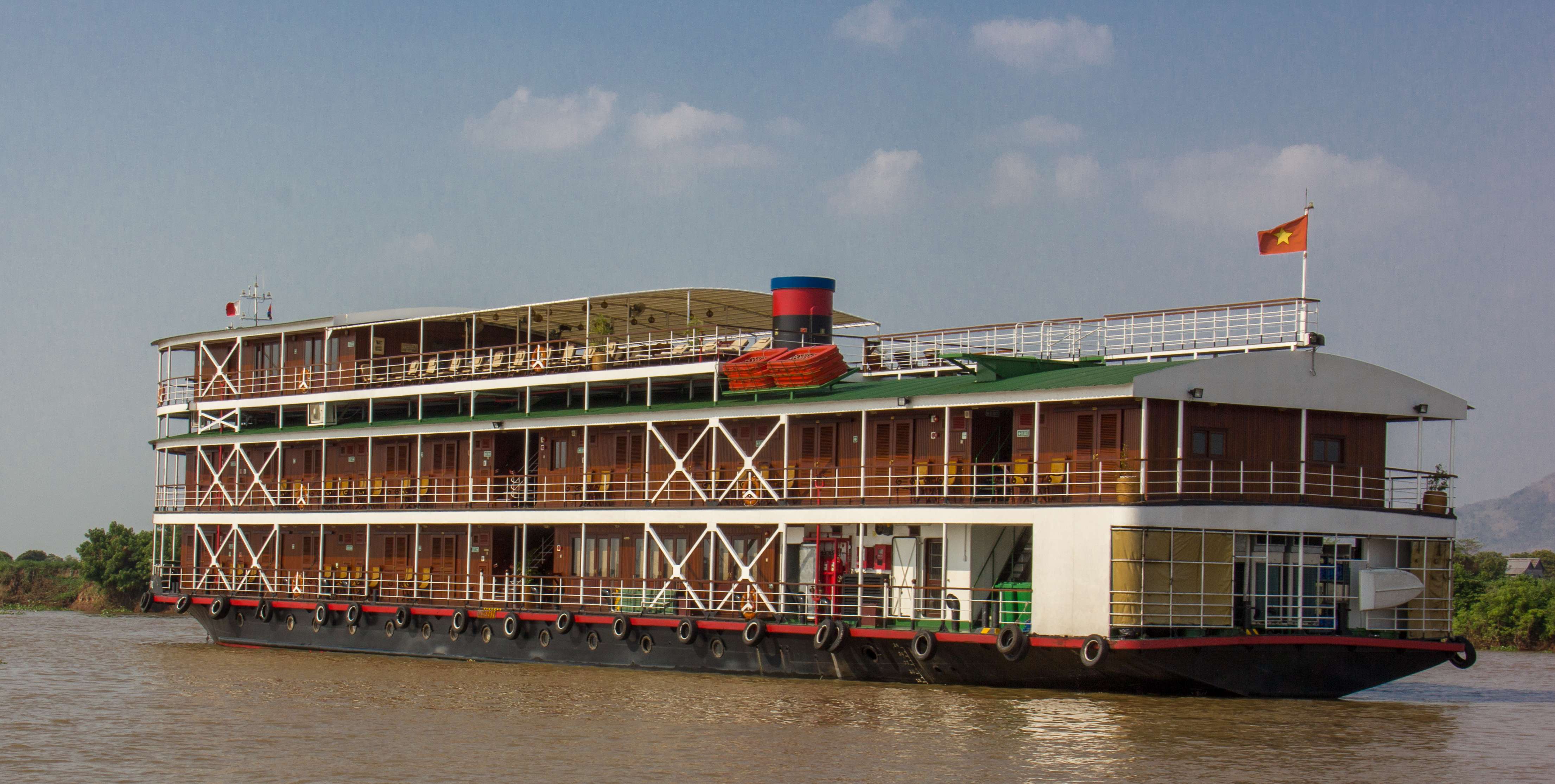 Cruising the Mekong River