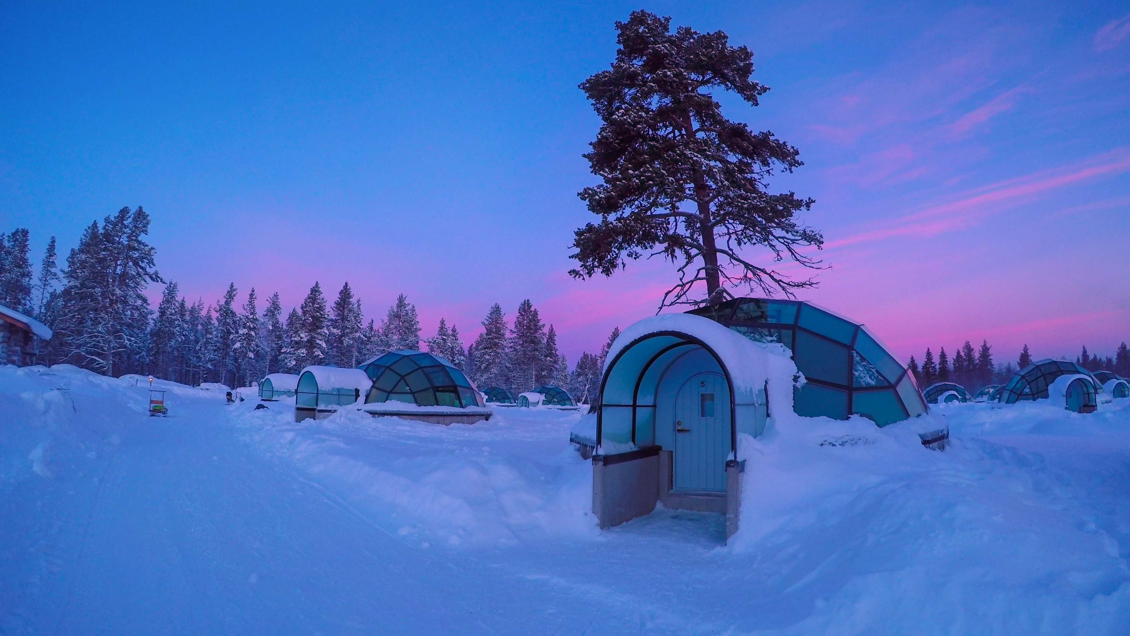 Arctic Snow Hotel and Glass Igloos