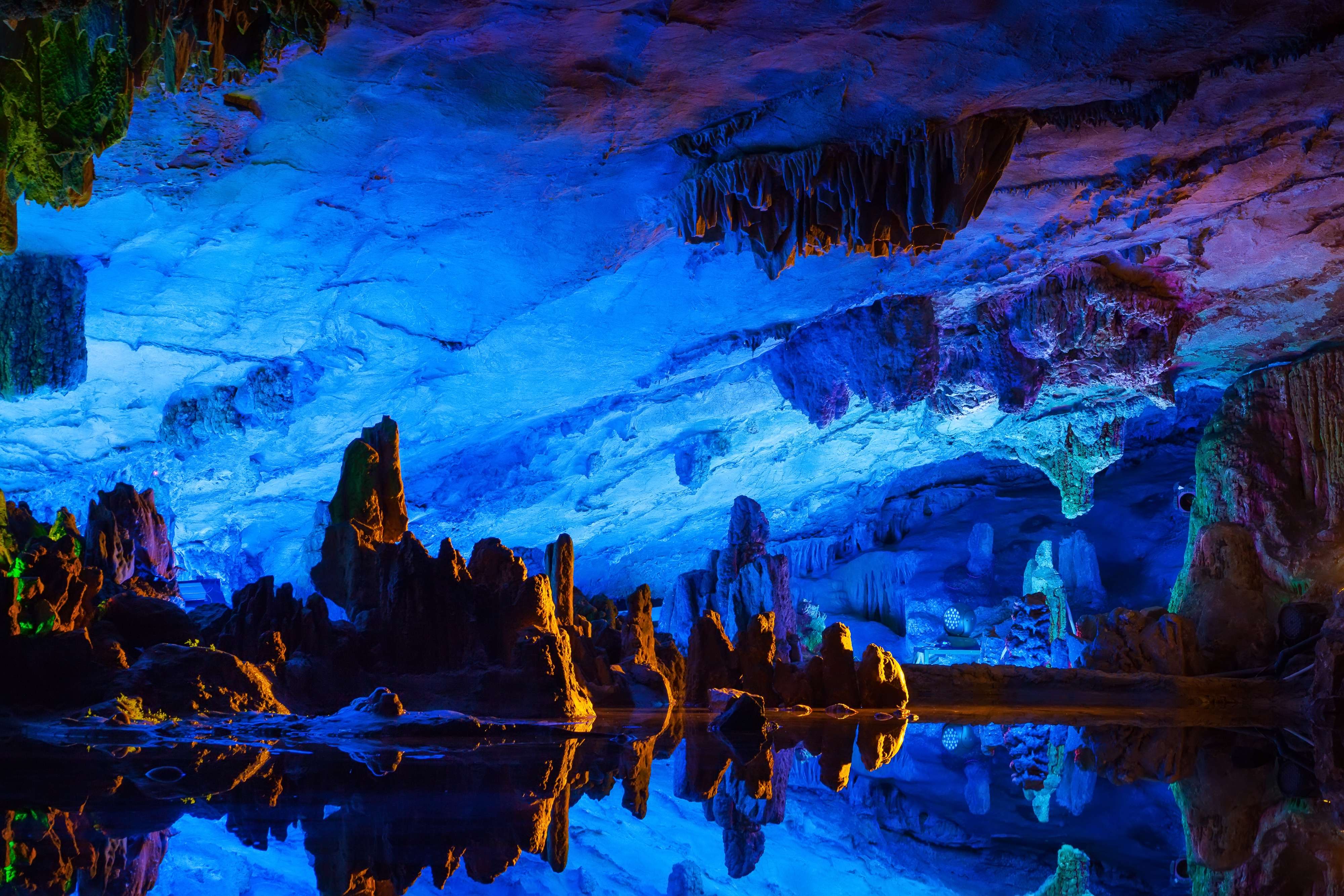 Reed Flute Cave 