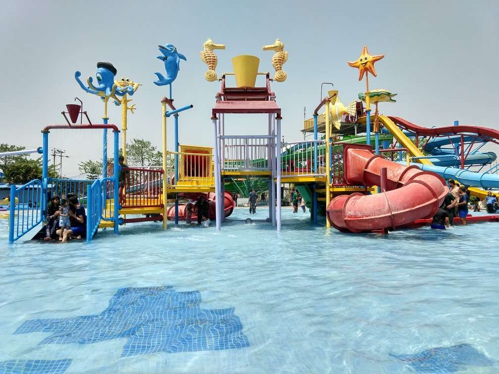 Funtasia Water Park
