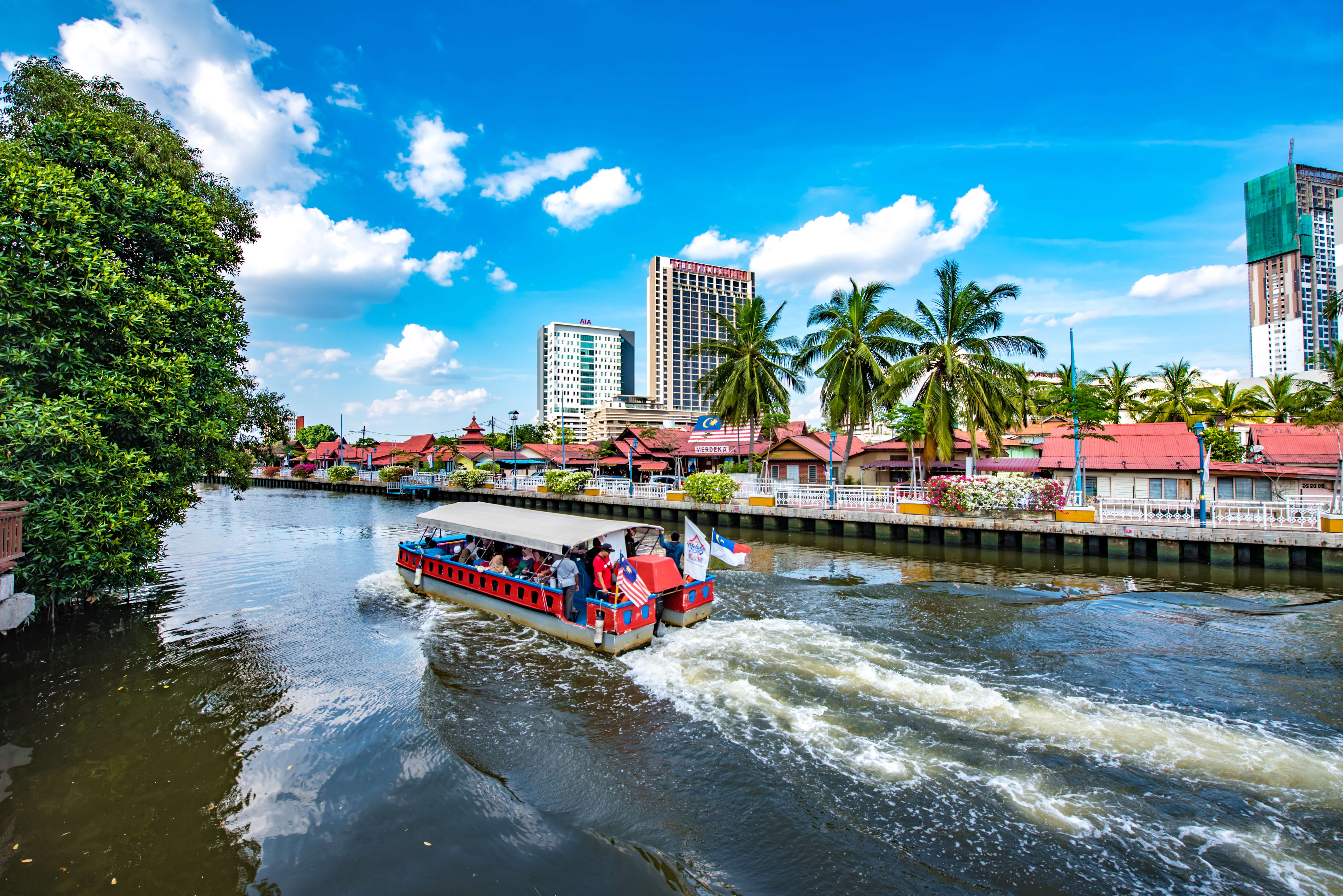 Cruise on Melaka River