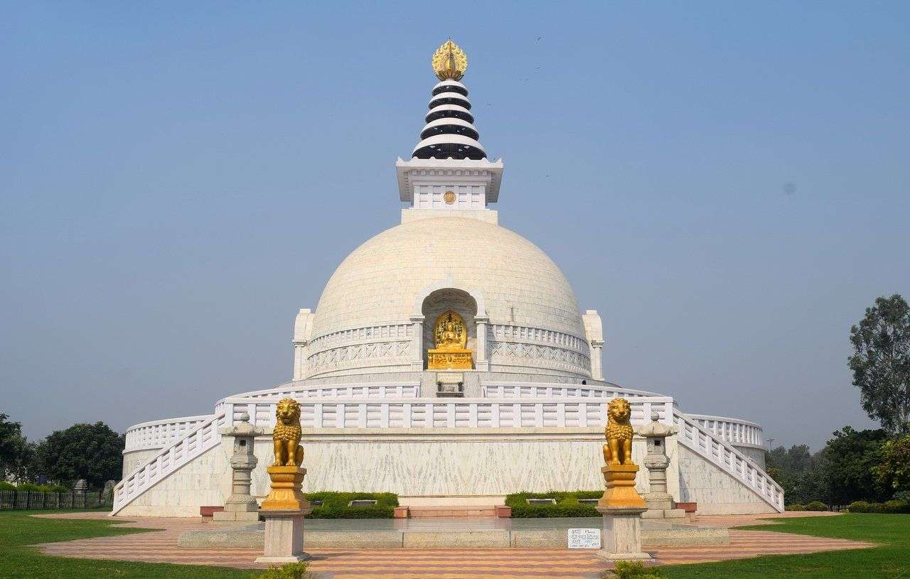 Hike to Vishwa Shanti Stupa