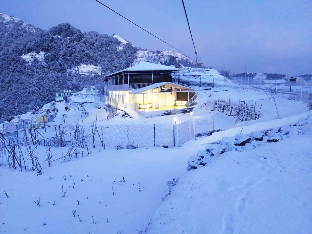 Himalayan Huts Dhanaulti