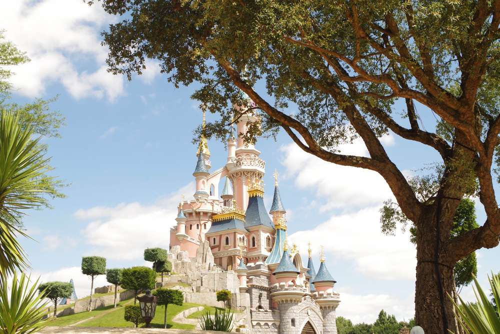 Visit DisneyLand Paris and Feel Like A Kid Again!