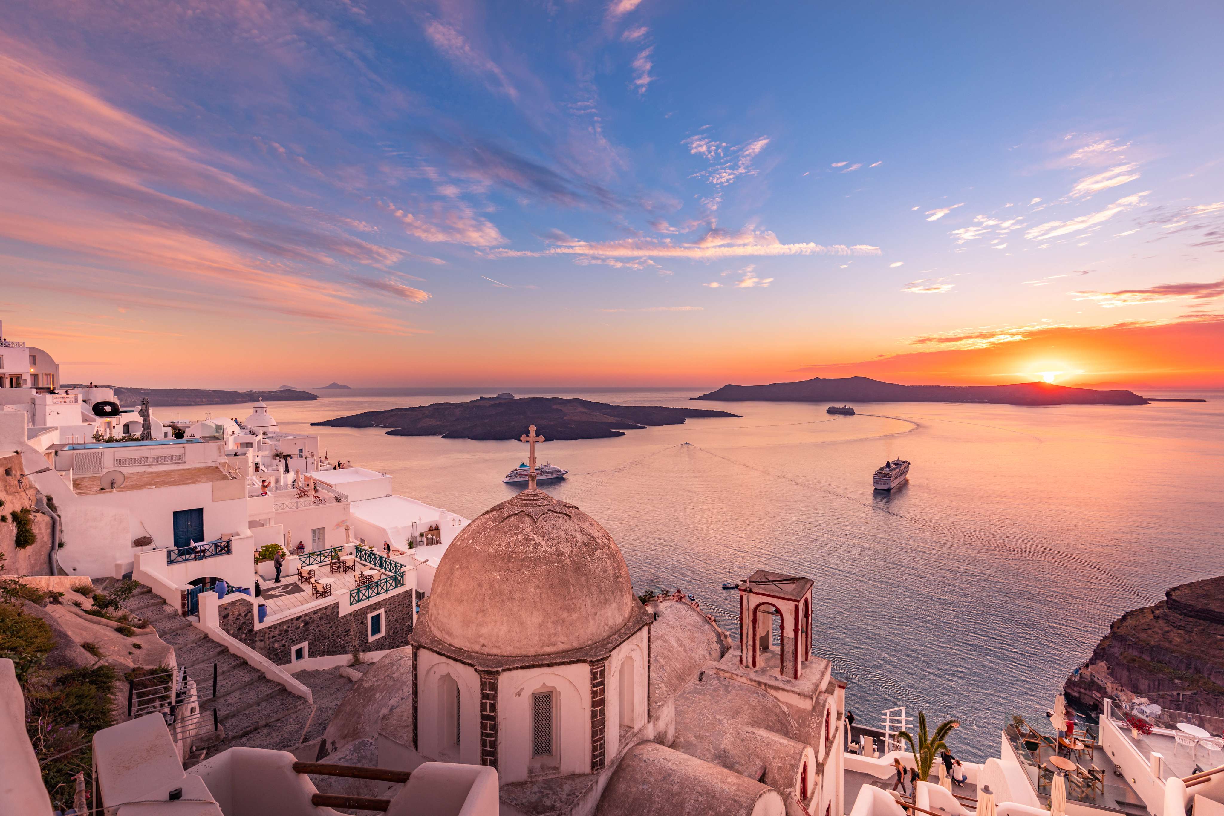 Enjoy Sunset at Oia