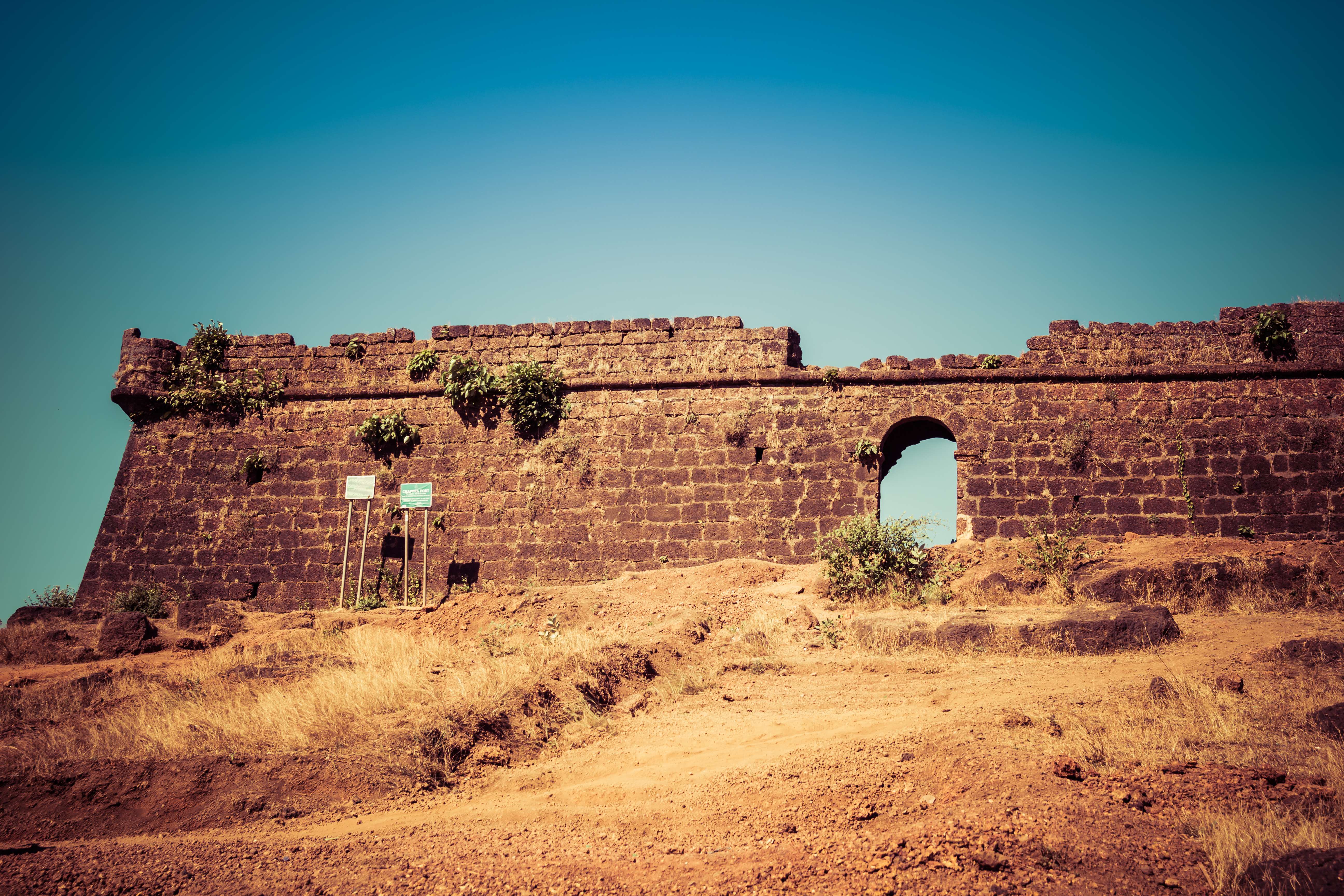 Visit Dil Chahta Hai Fort