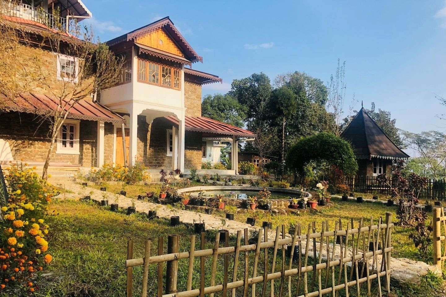 Woods At Cantonment Homestay