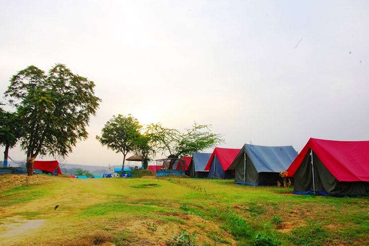 The Blue camp, Damdama Lake