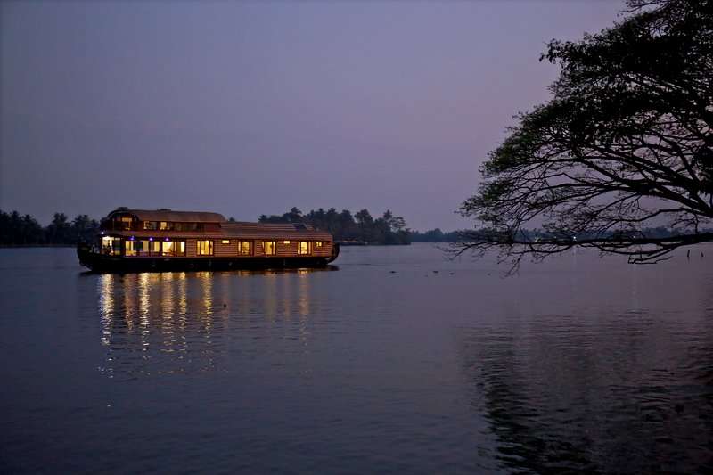 Gokul cruise Lake Riviera