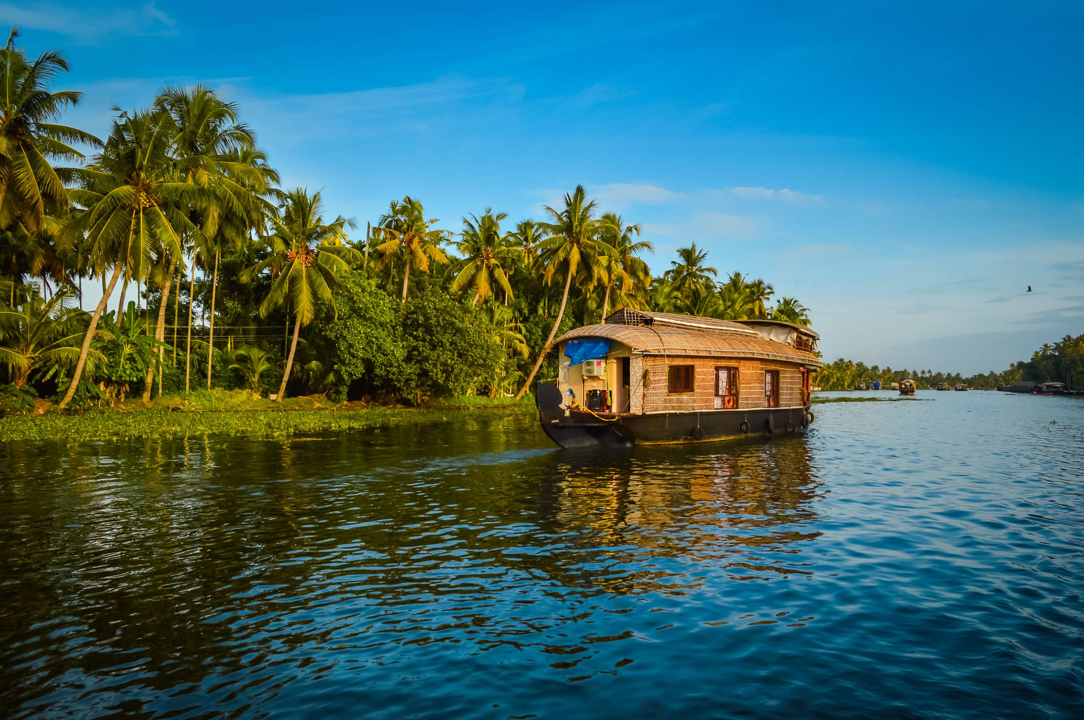Alleppey Crystal Holidays Houseboats