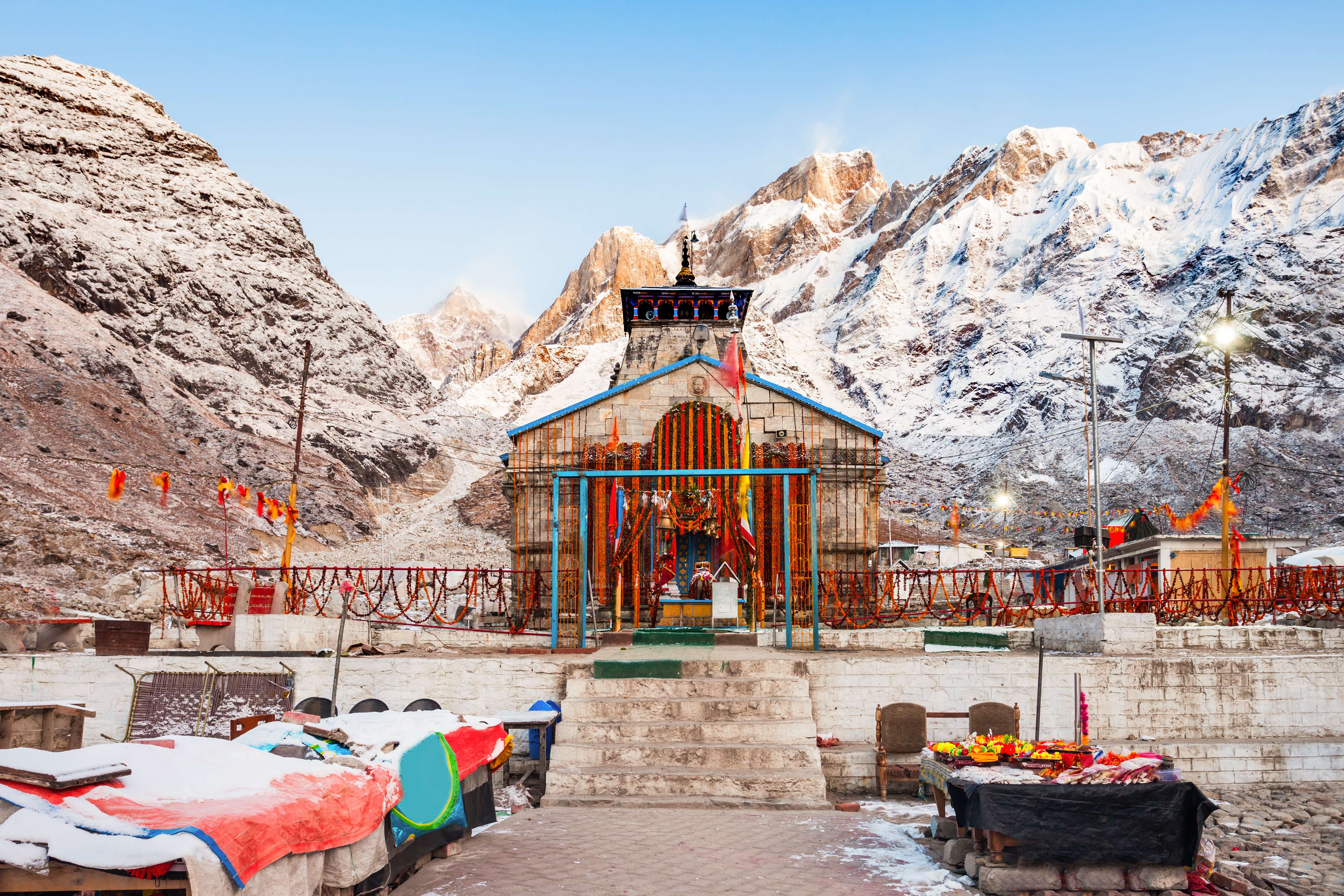30 CharDham Yatra Packages, Book Now & Get Upto 50% Off