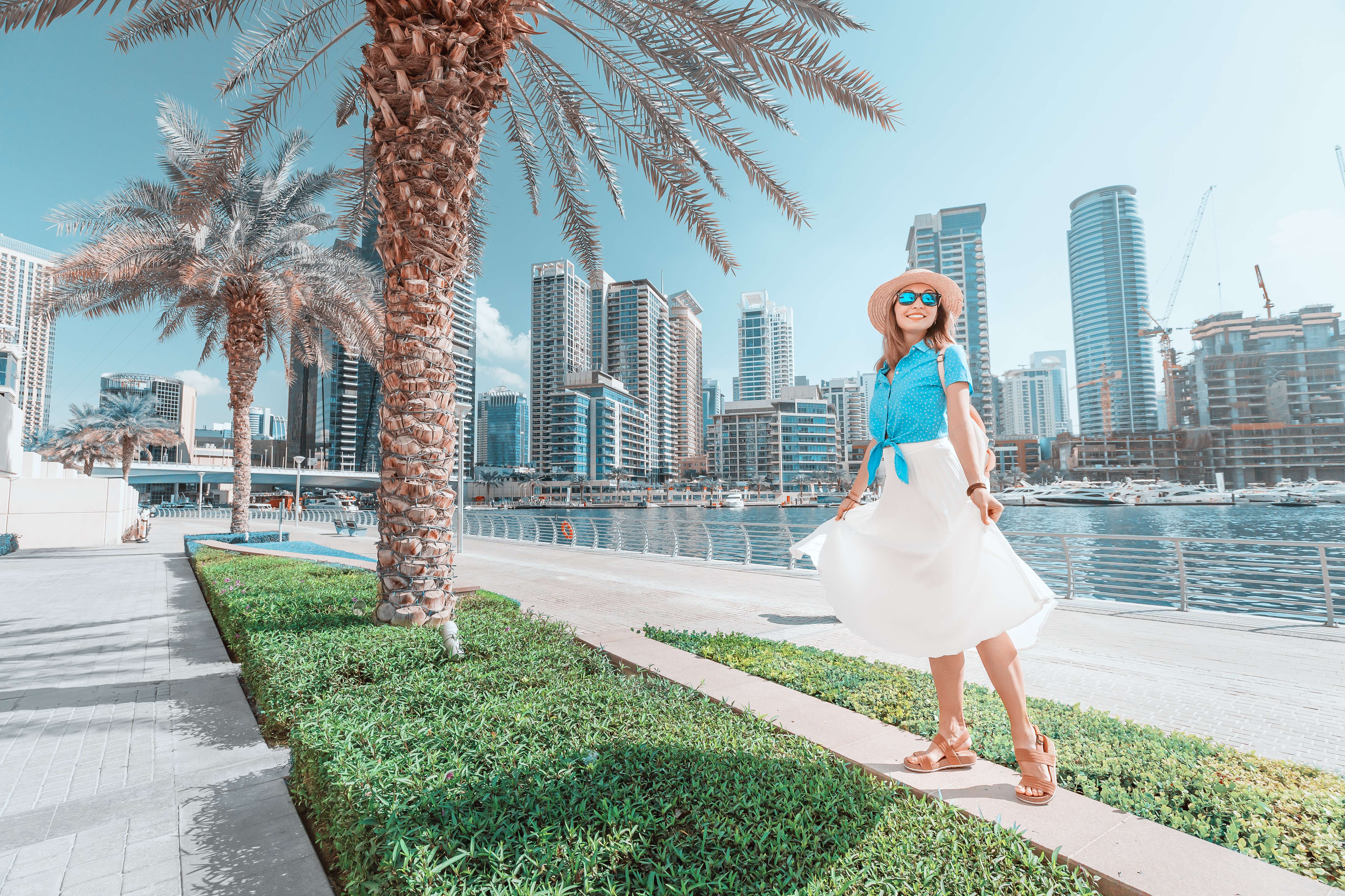 Stroll along the Dubai Marina Walk