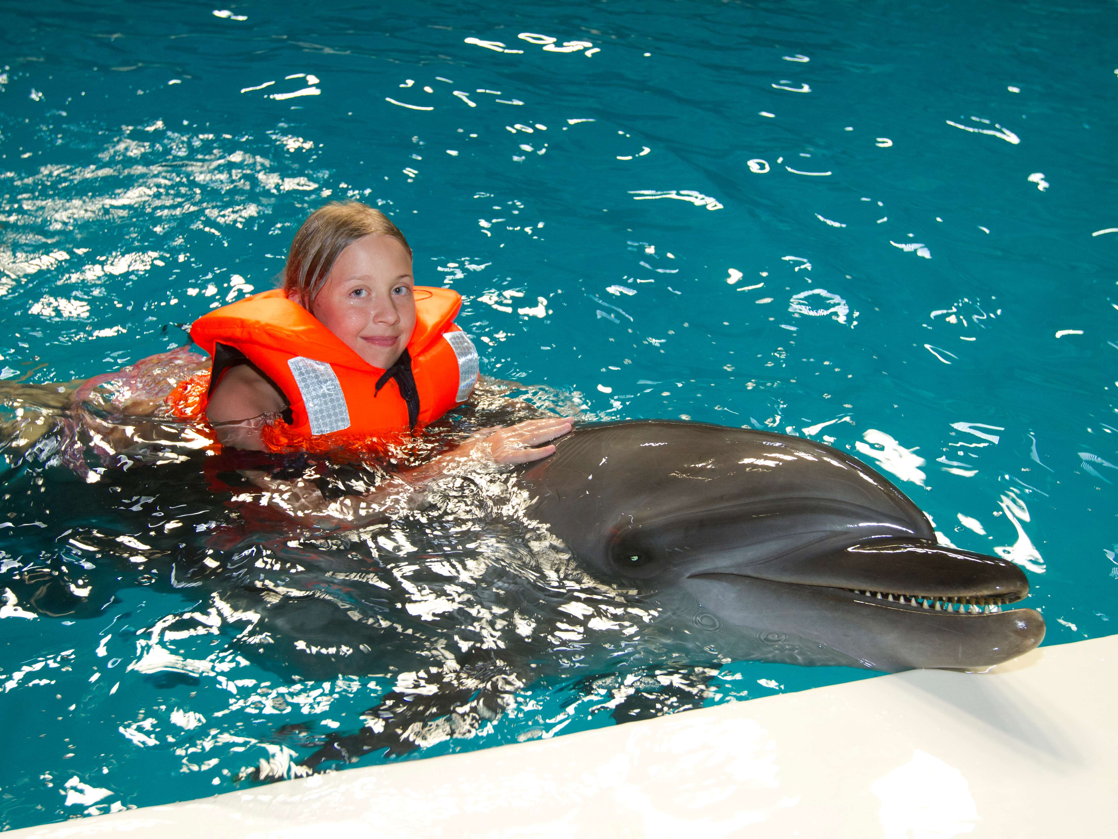 Dubai Dolphinarium