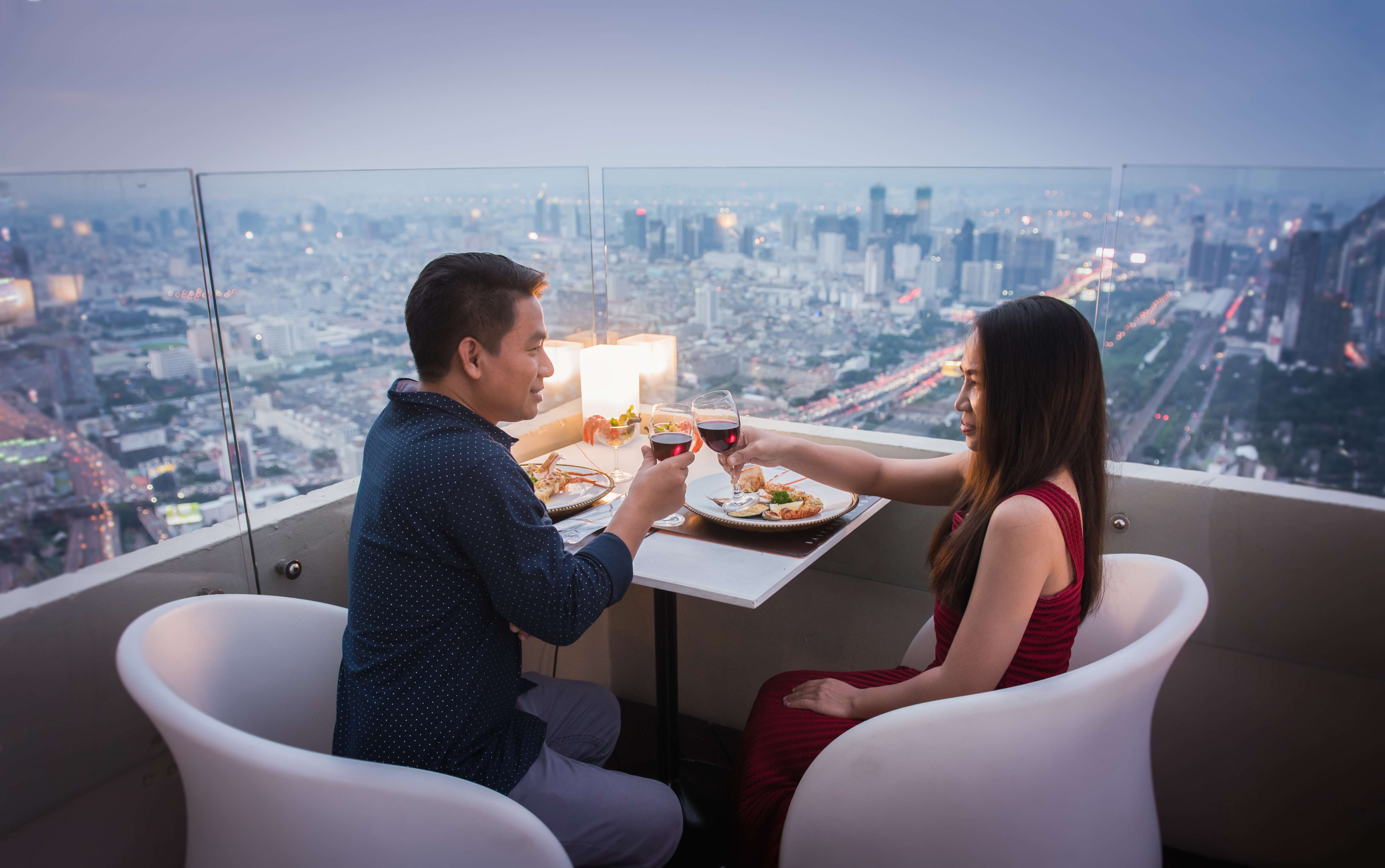 CE LA VI - The Rooftop Dining