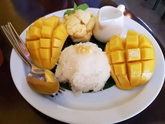 Try Mae Sai Thong- Taste the Mango Rice