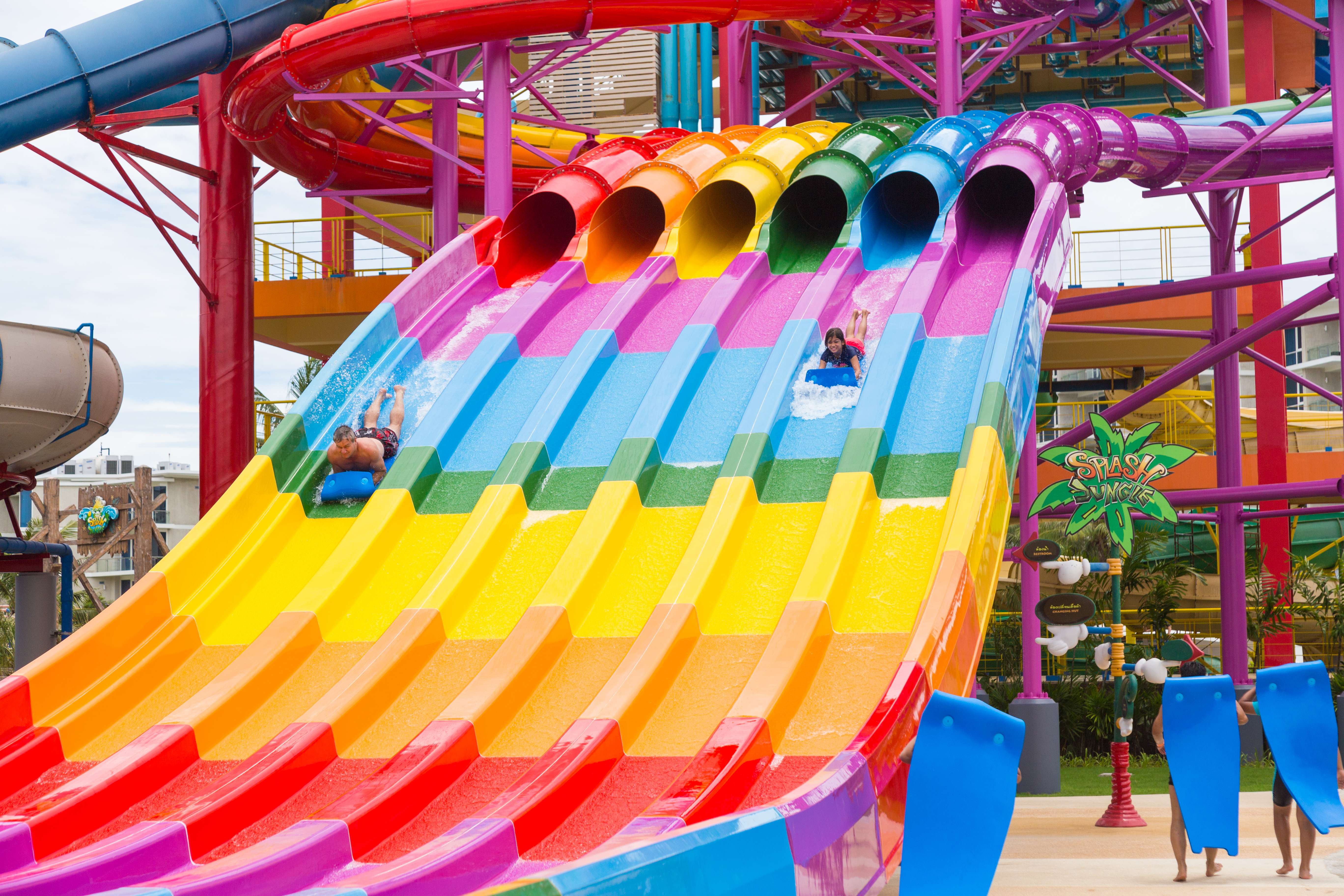 Get Drenched at Splash Jungle Water Park