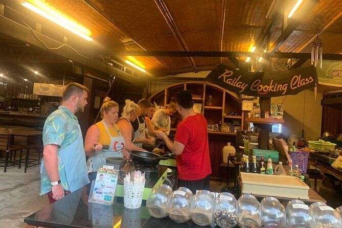 Learn to Cook Thai Food