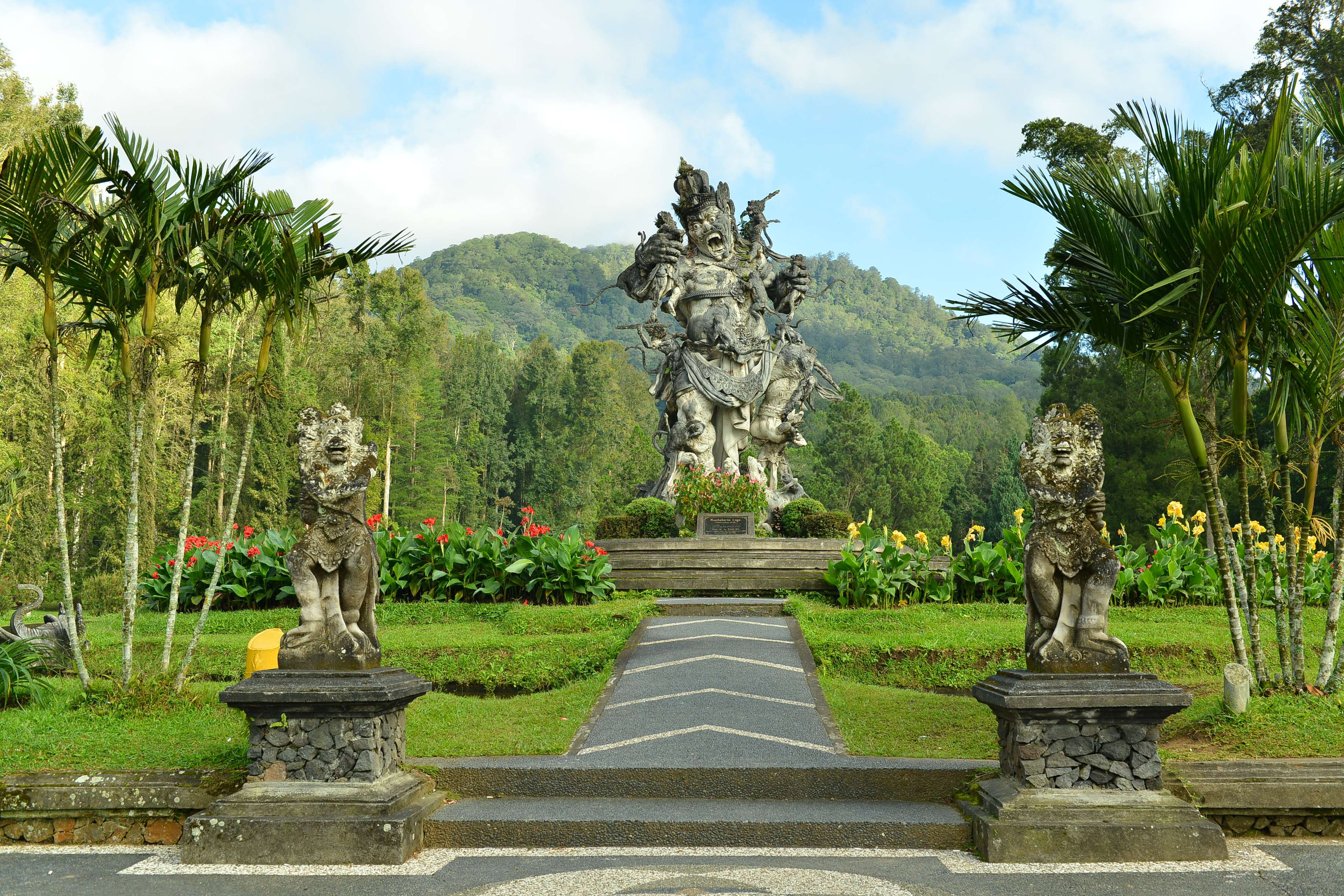 Explore Bali Botanical Garden