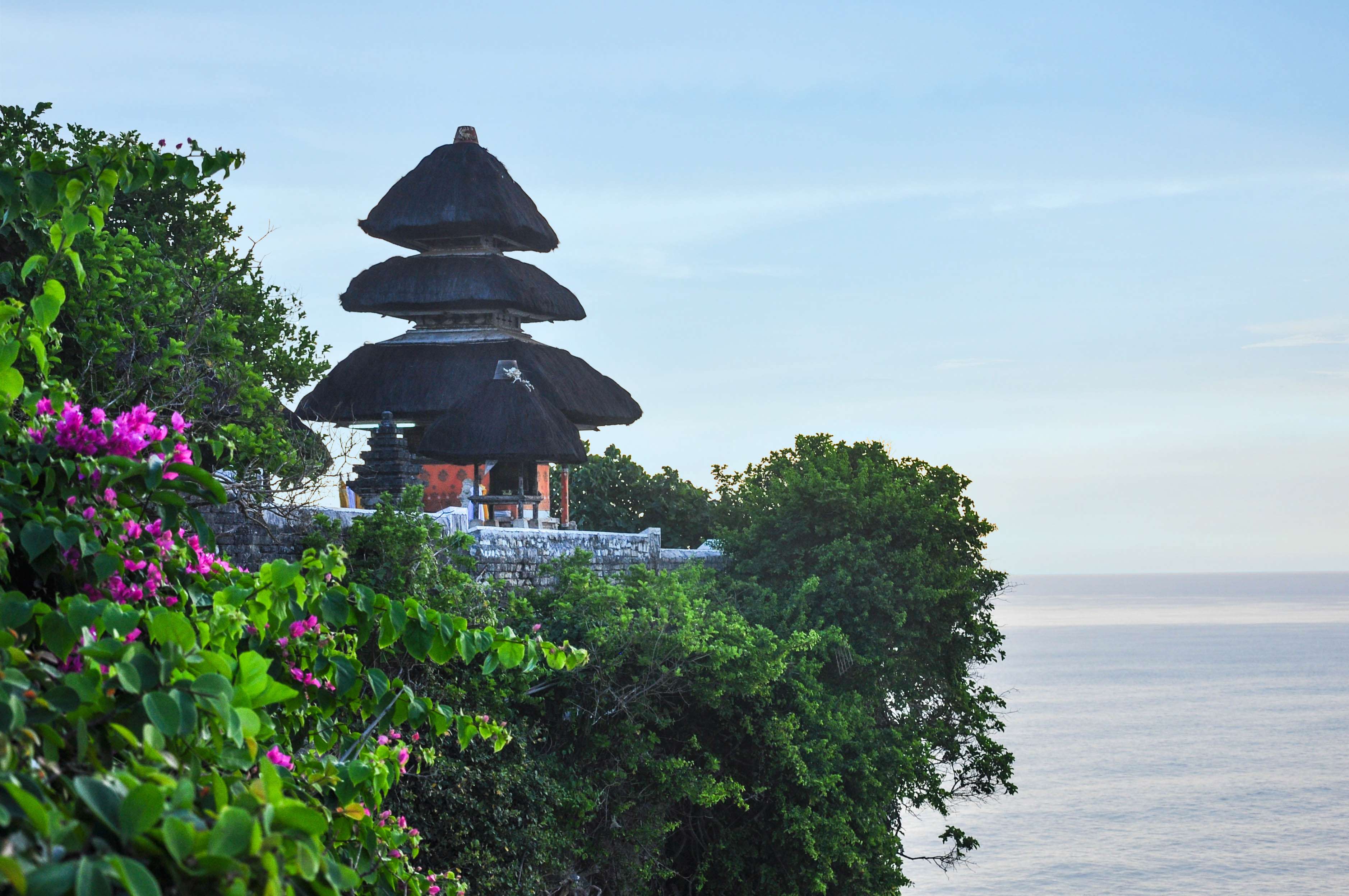 Watch Sunset at Uluwatu Temple