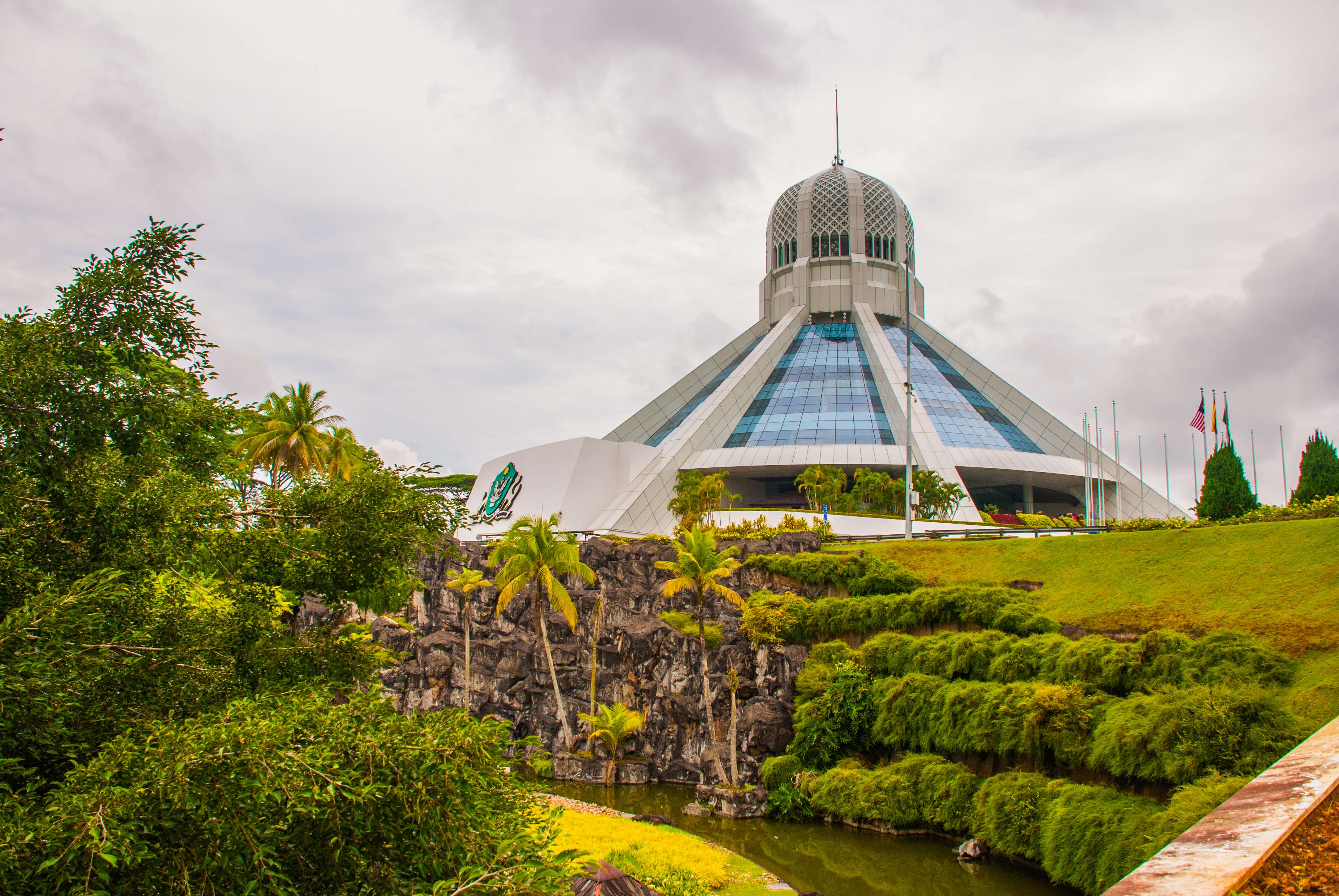 Visit the Amazing Kuching Cat Museum