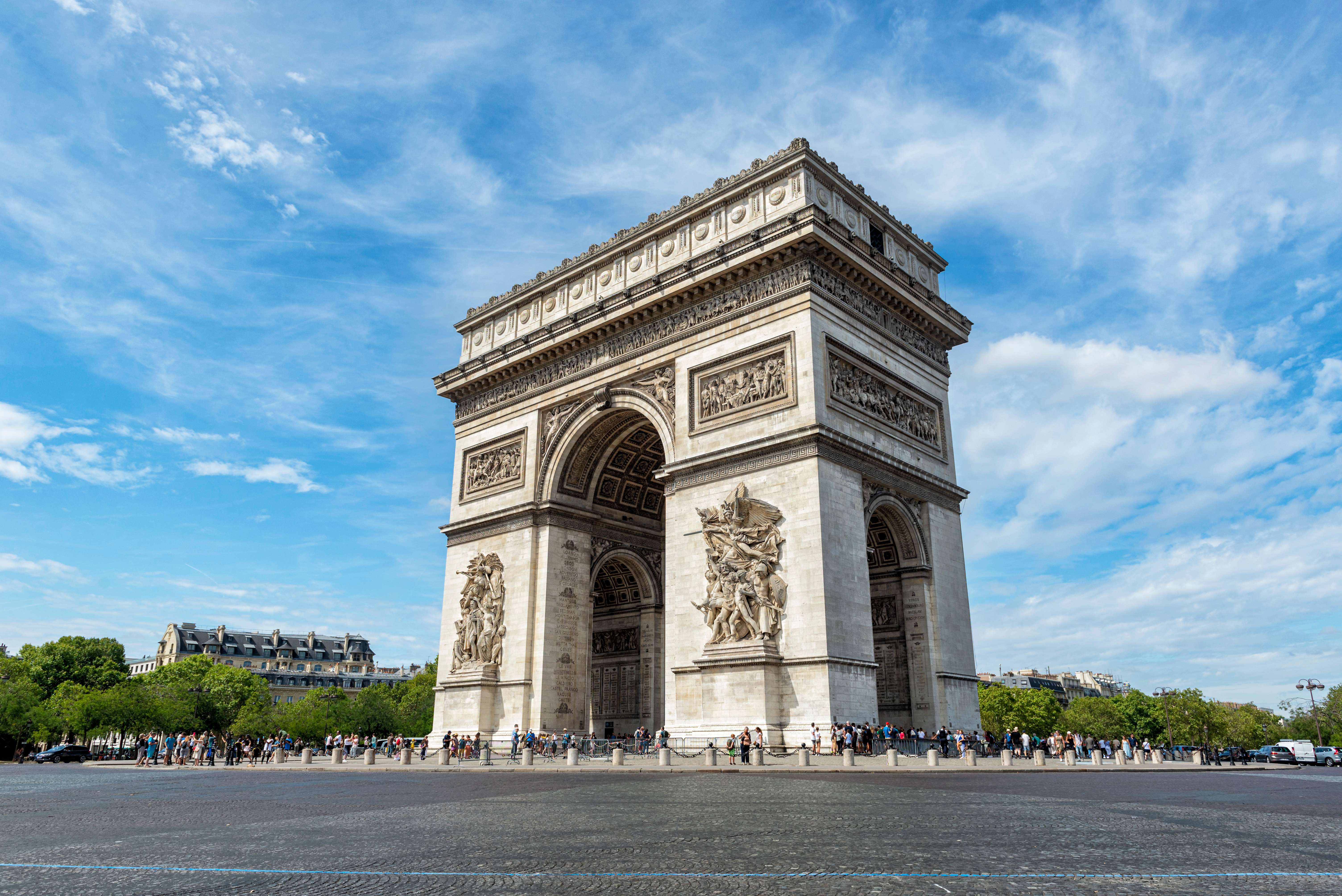 Visit Arc De Triomphe