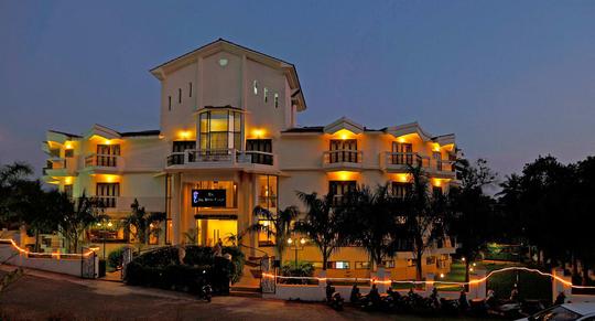15 Resorts in Arpora Goa: Grab Exciting Deals Upto 50% Off