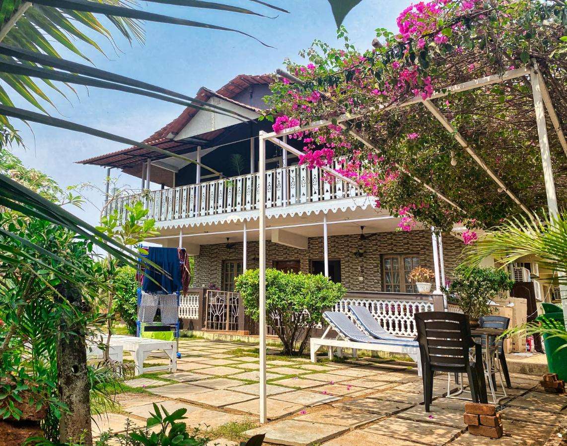 Pele's Fisherman Village