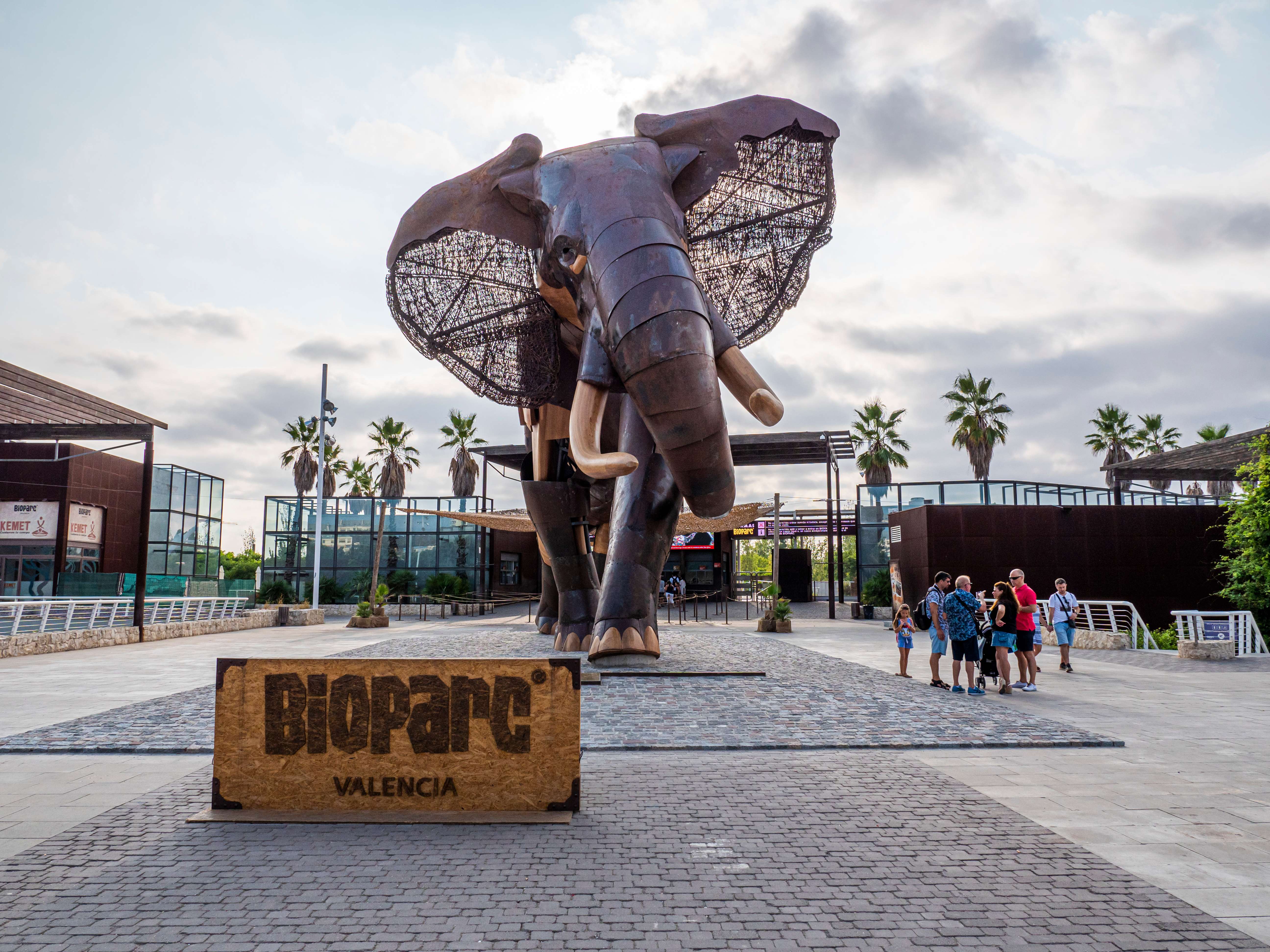 Explore Valencia Bioparc