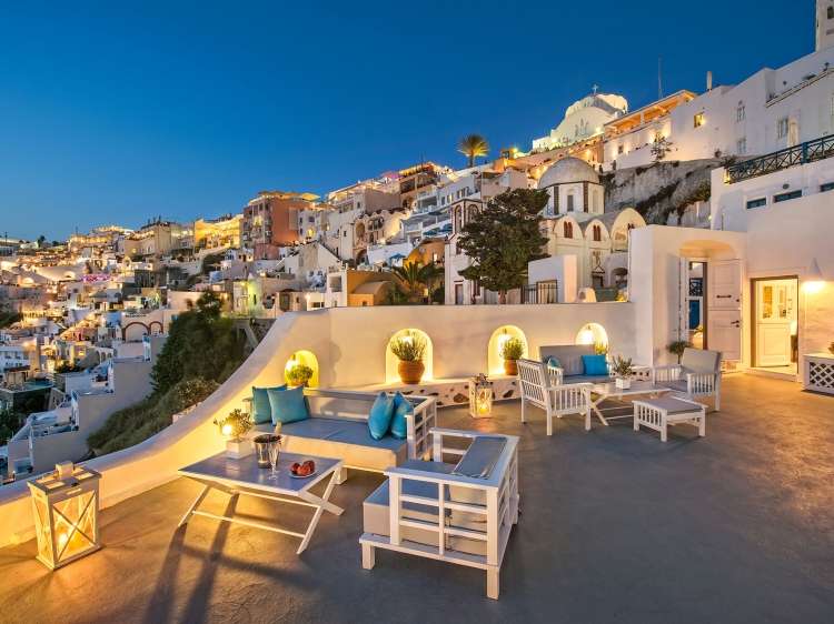 Athina Luxury Suites