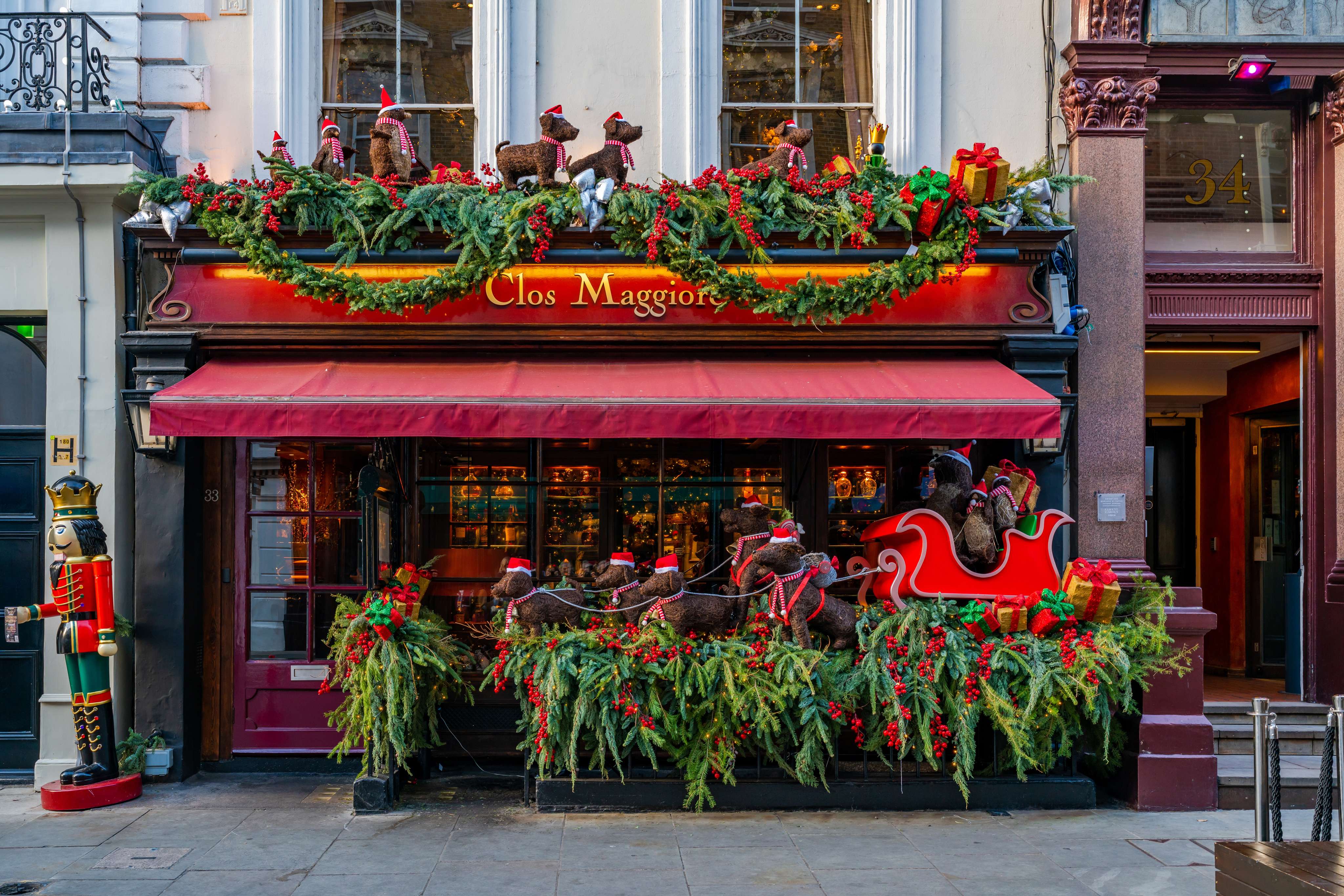 Visit Clos Maggiore