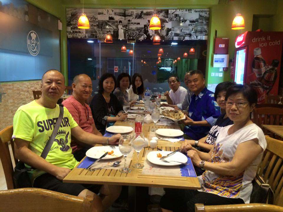 Fish Hut Seafood Restaurant