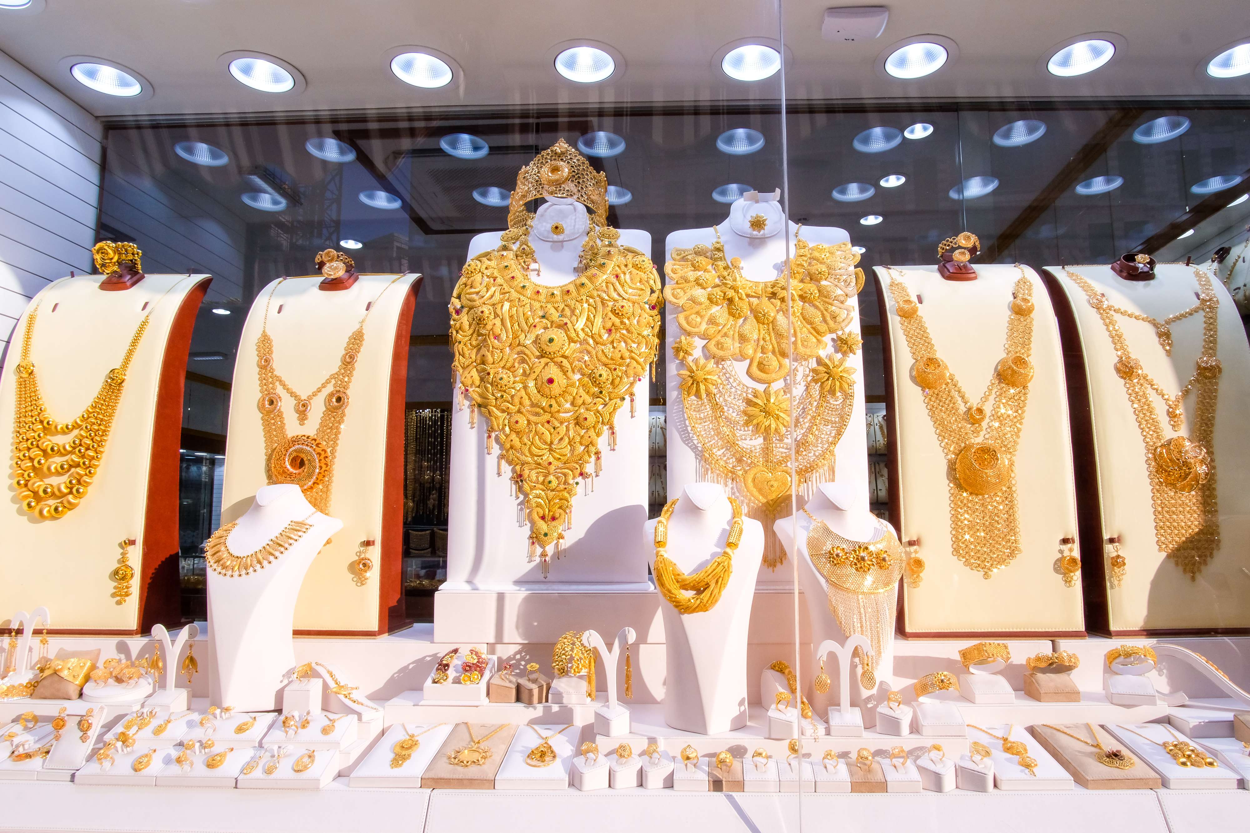 Gold and Diamond Jewellery