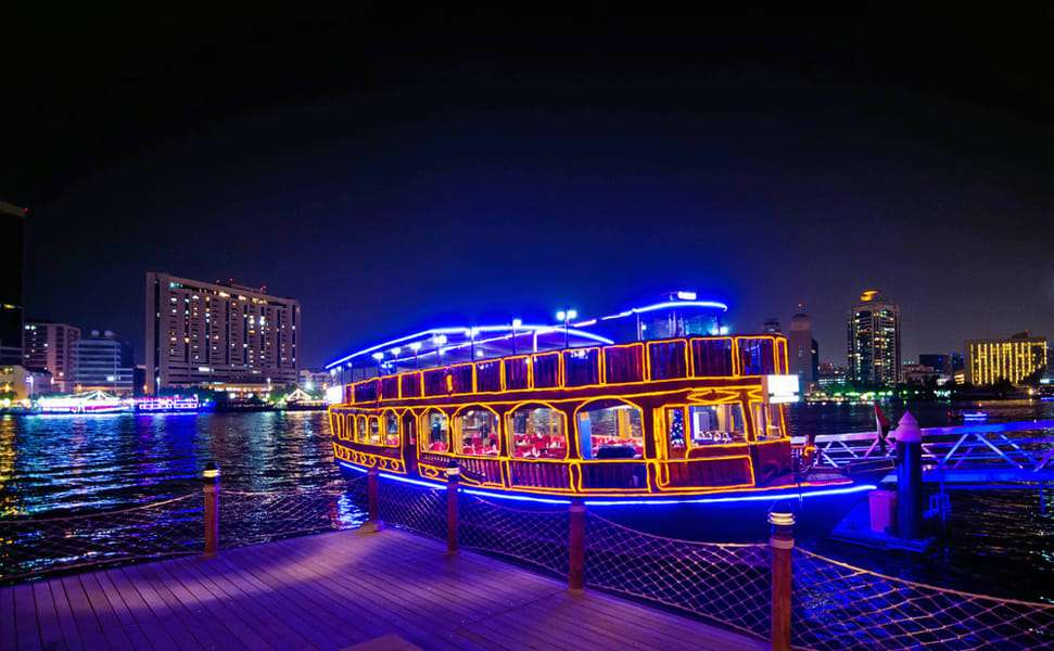Dhow Cruise Dubai Marina 4-Star
