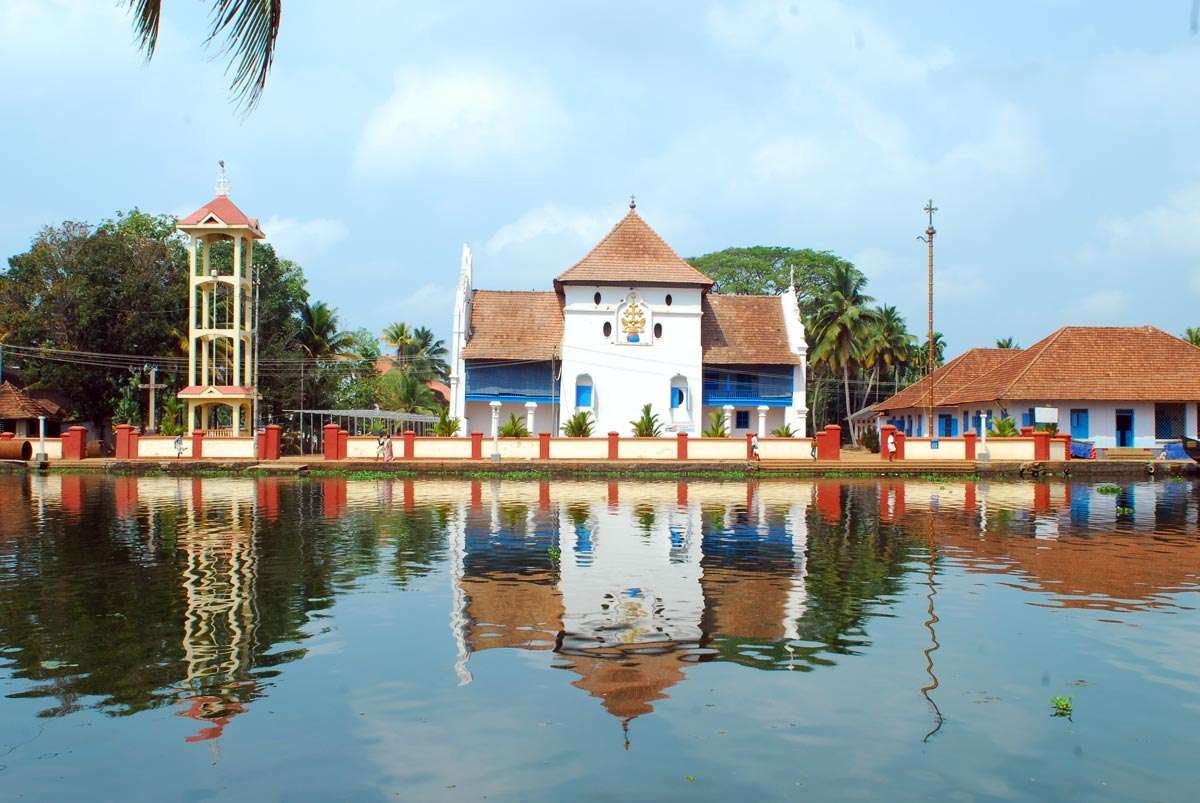 Triveny River Palace Resort