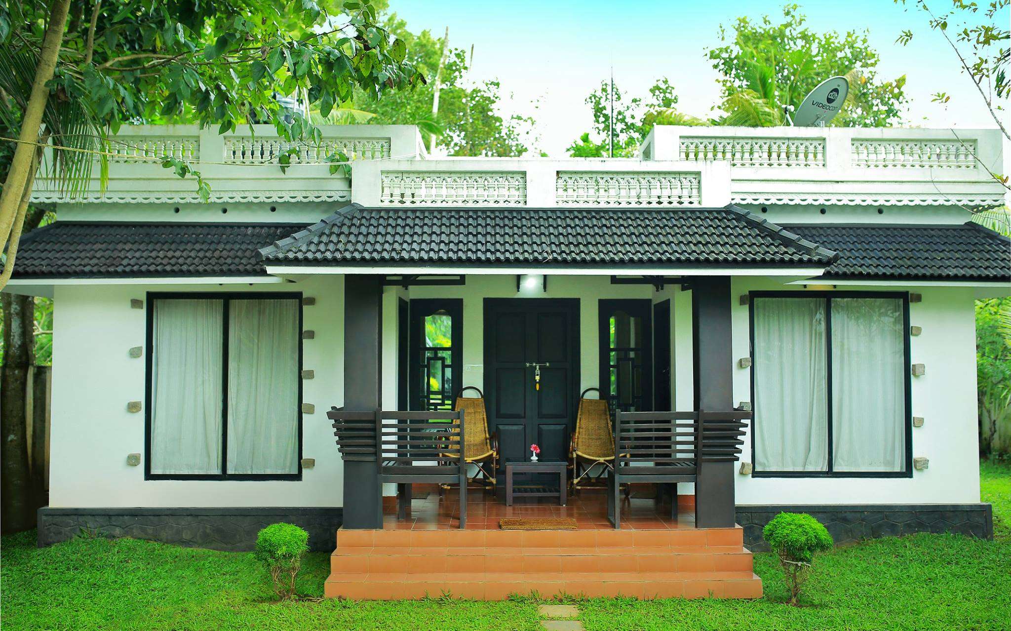 Mayas Beach House Resort