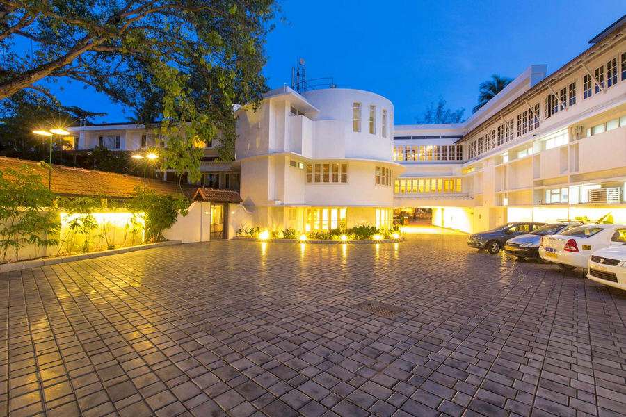 Casino Hotel, CGH Earth