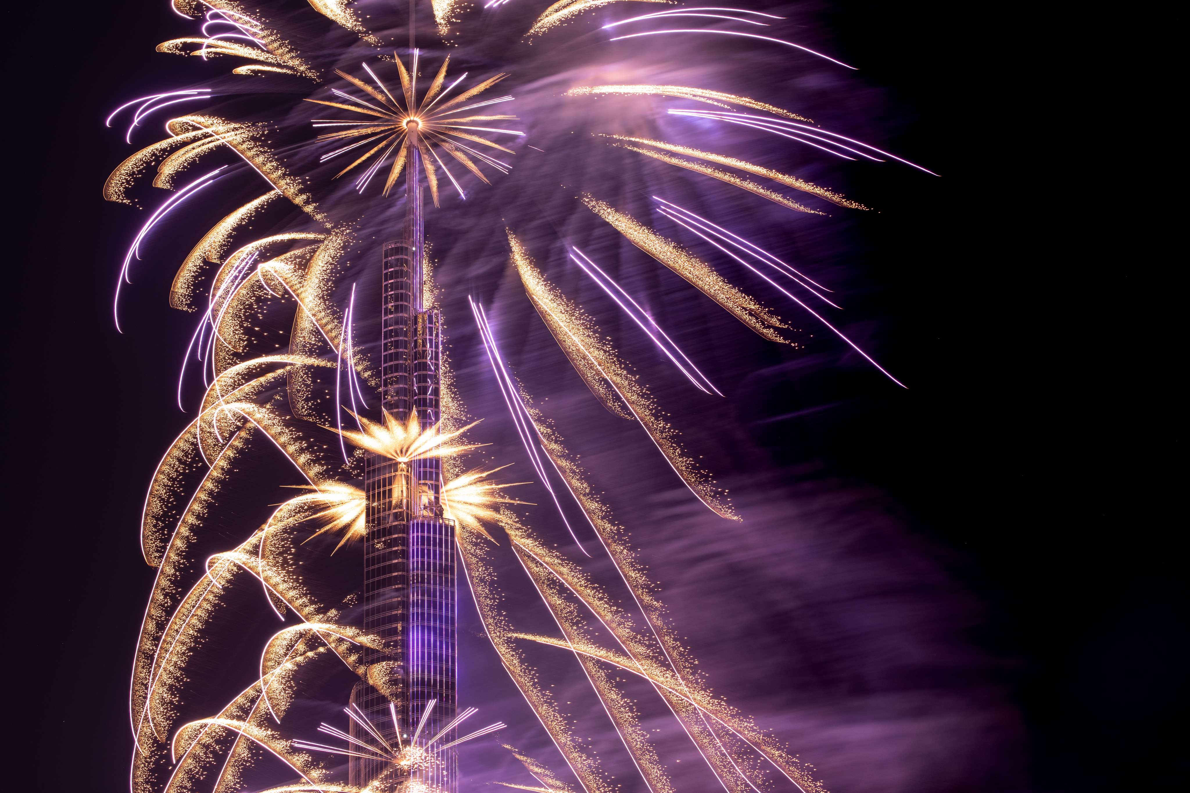 Burj Khalifa Light & Laser Projections 