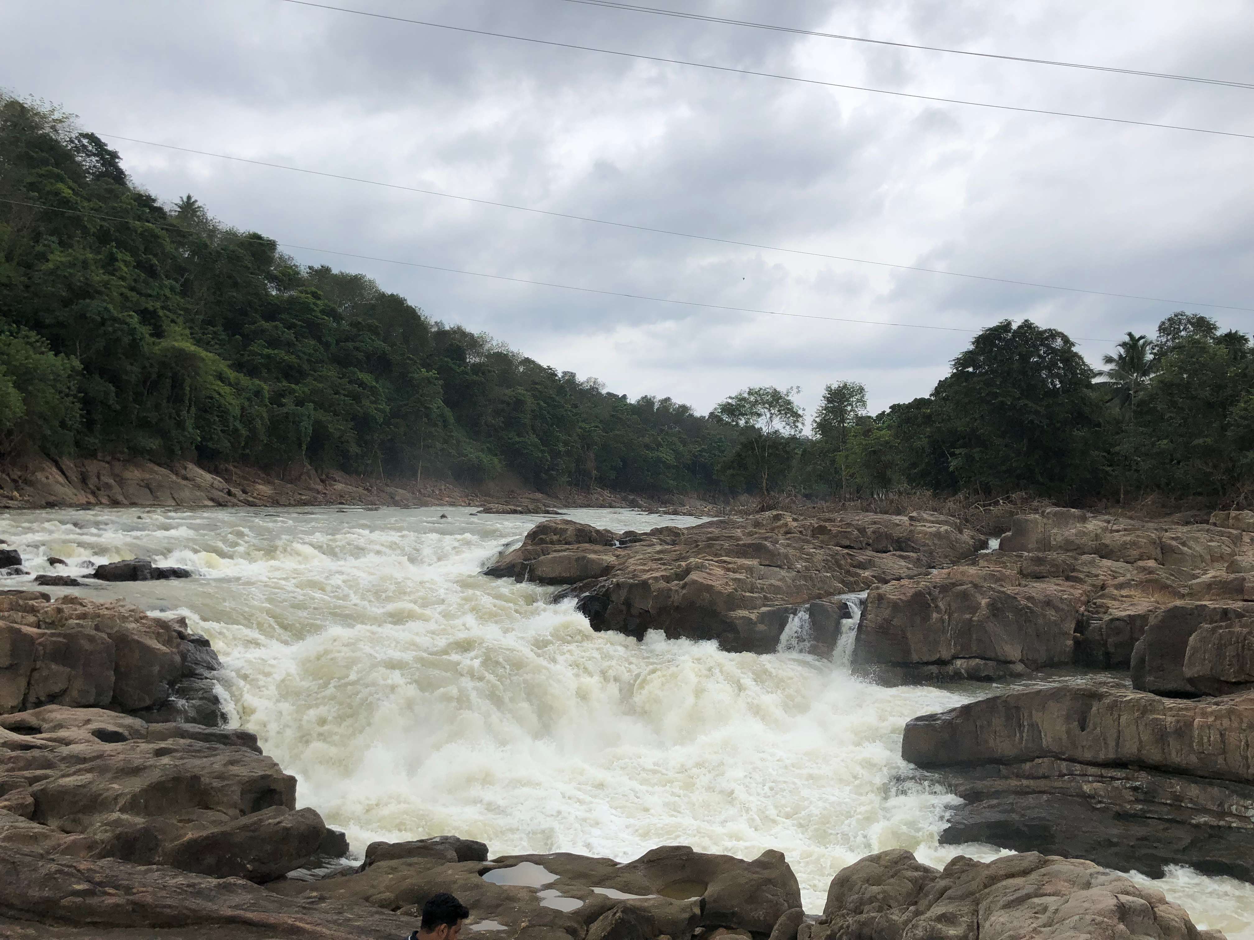 Perunthenaruvi Waterfalls