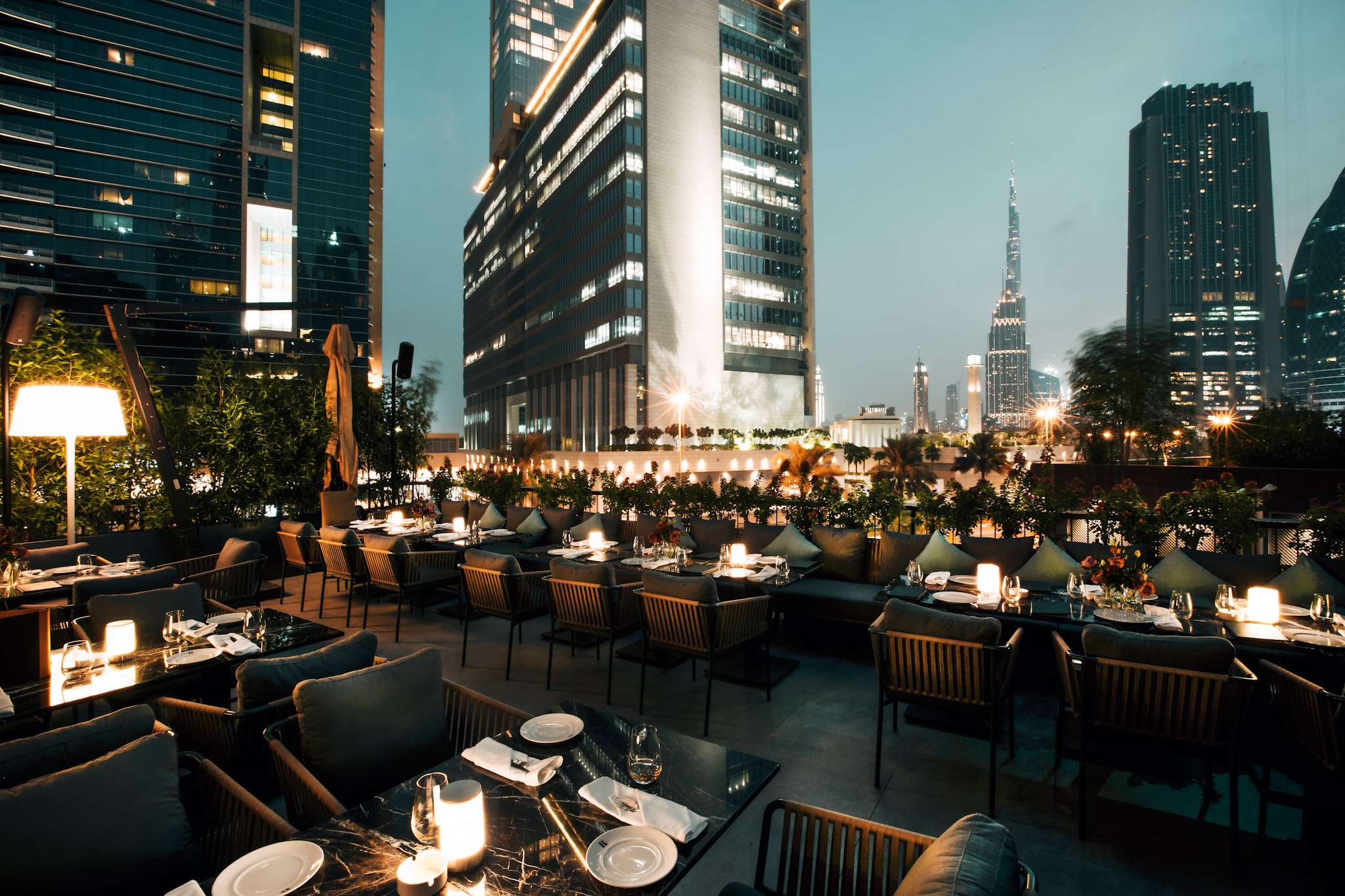 Roberto's Restaurant and Lounge