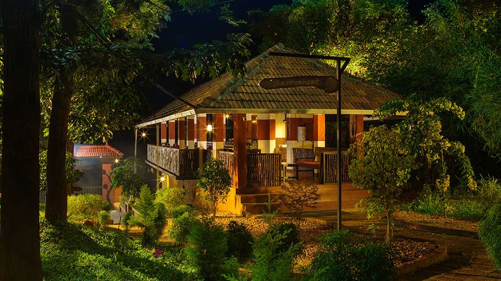 Kuruva Island Resort & Spa
