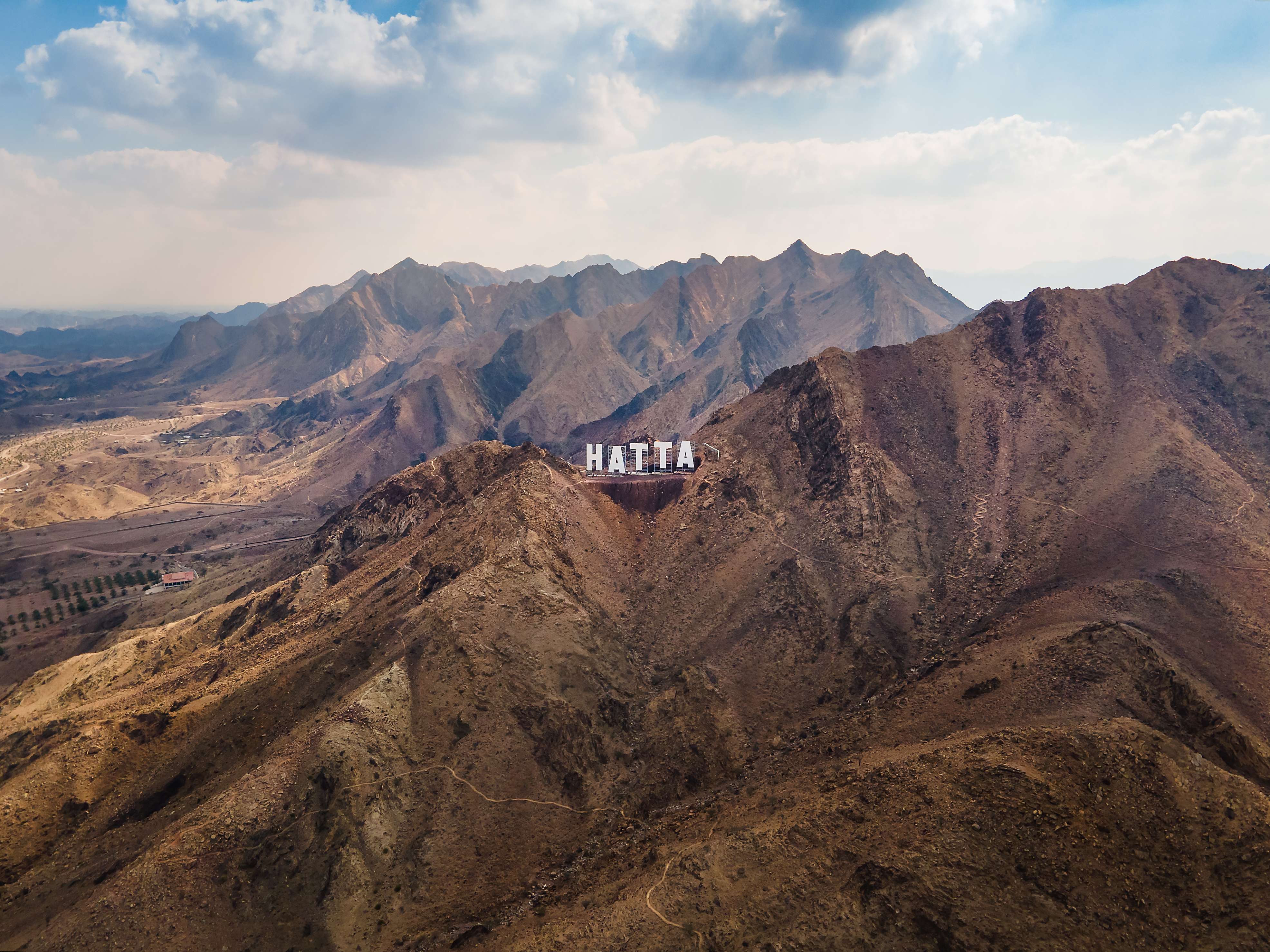 Hatta Sign