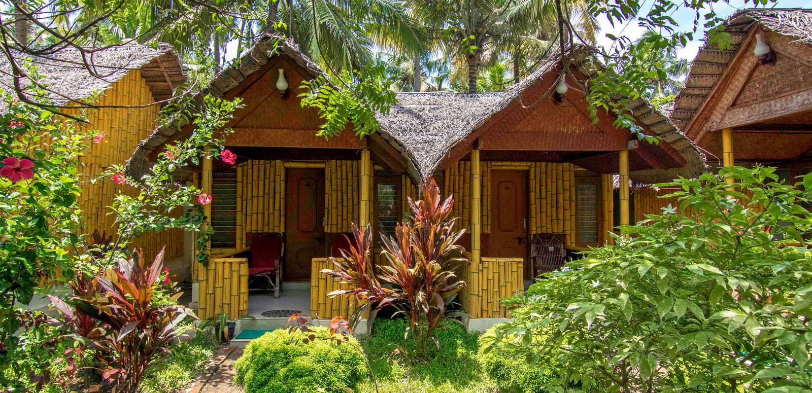 Savithri Inn Bamboo Cottages And Resorts