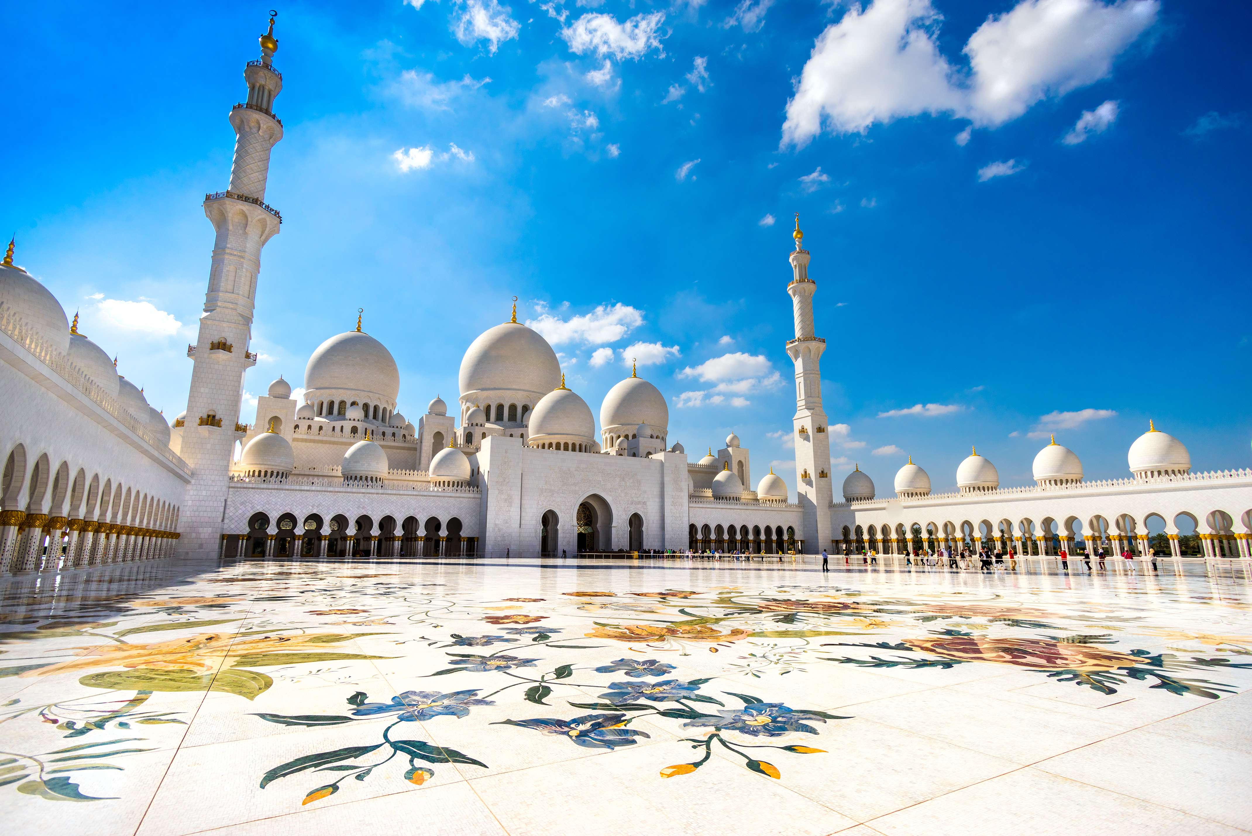 The Sheikh Zayed Grand Mosque