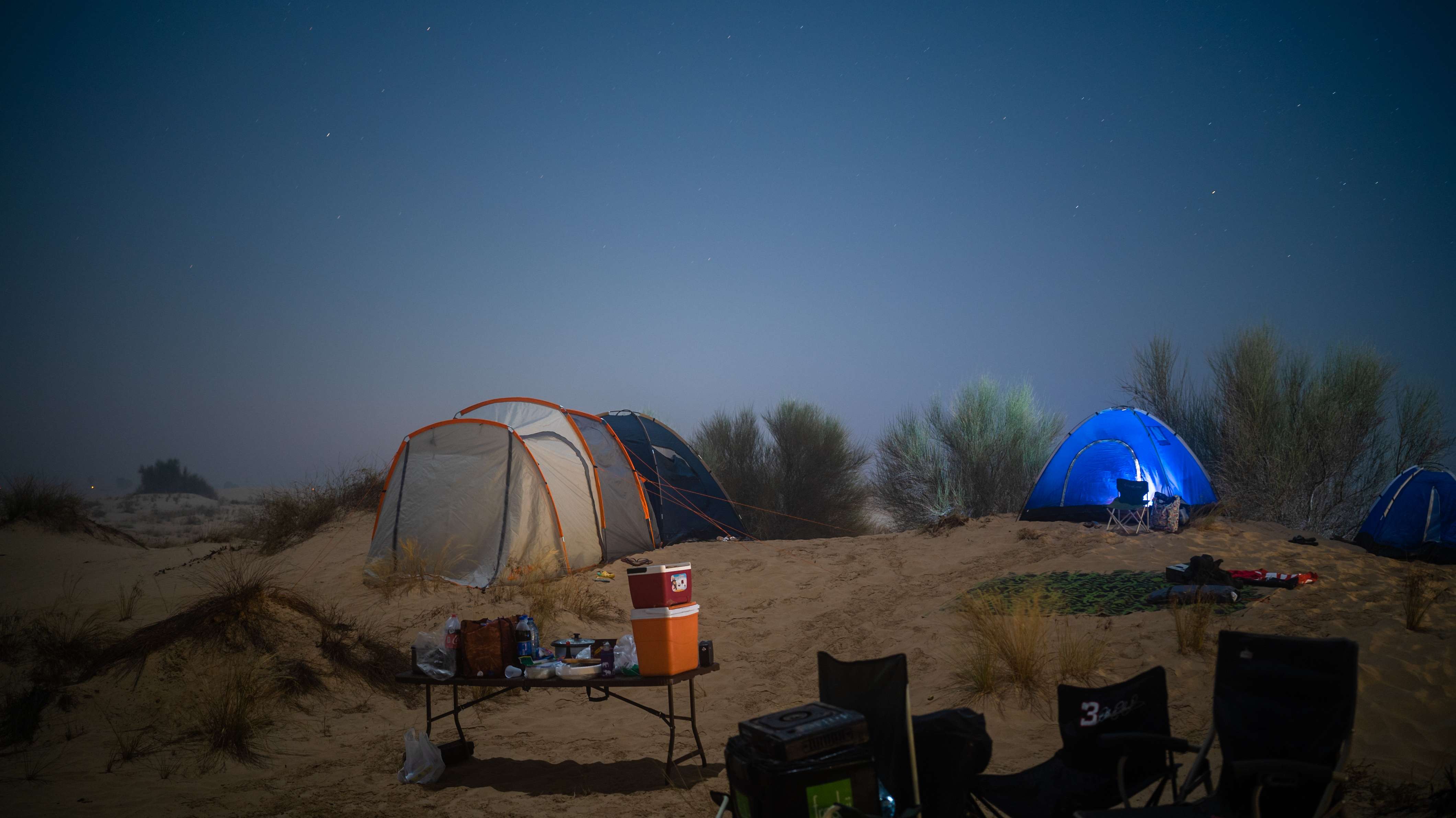 Camp at the Al Qudra Lakes