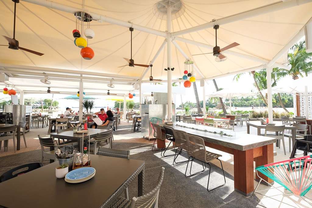 Trapizza at Shangri-La Rasa Sentosa