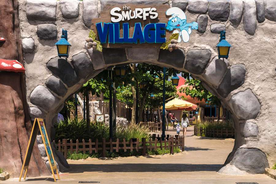 Smurfs Studio Tours
