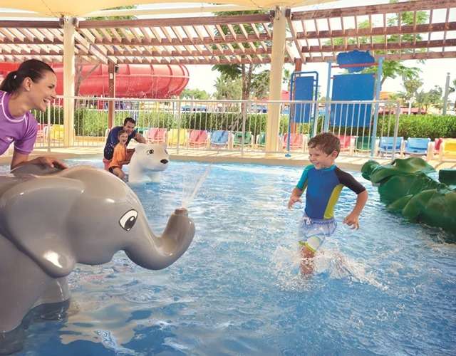 DUPLO® Splash Safari