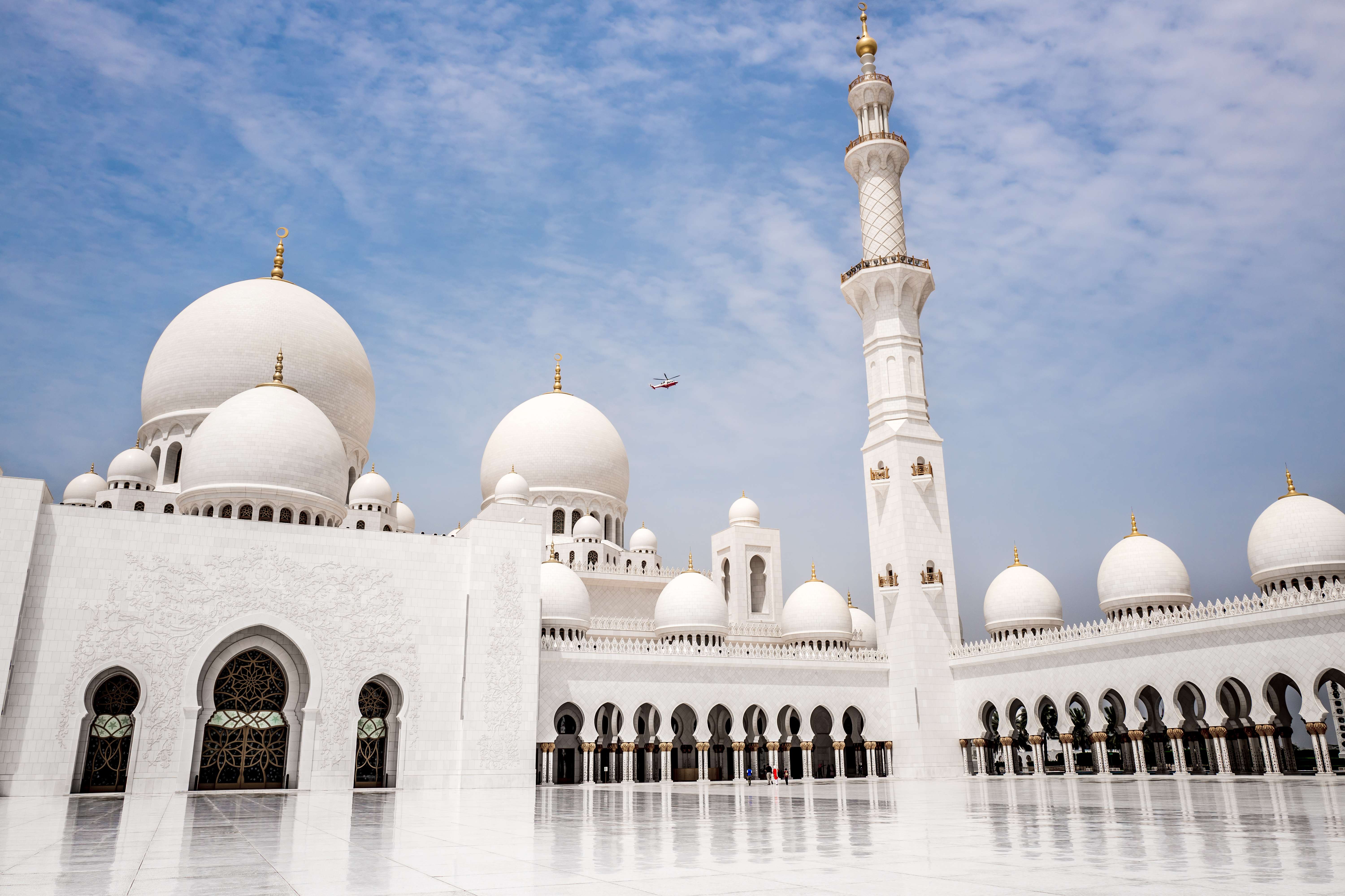 Grand Bur Dubai Masjid