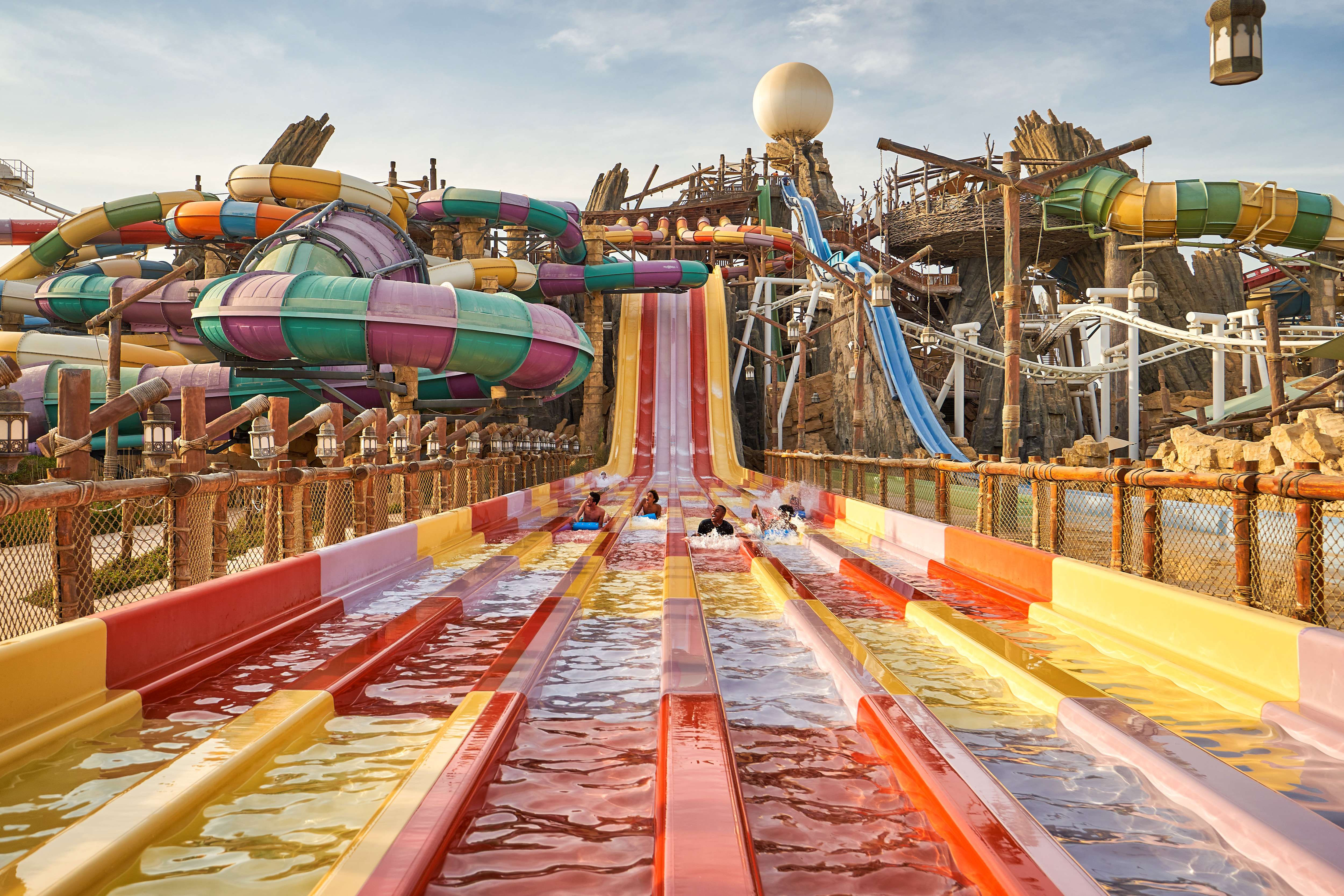 19 Yas Waterworld Rides To Experience The Ultimate Thrill! 